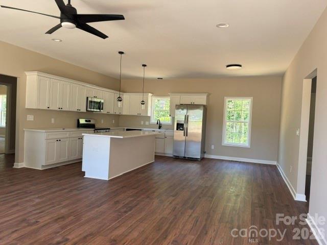 1182 Merribrook Lane — Lancaster
