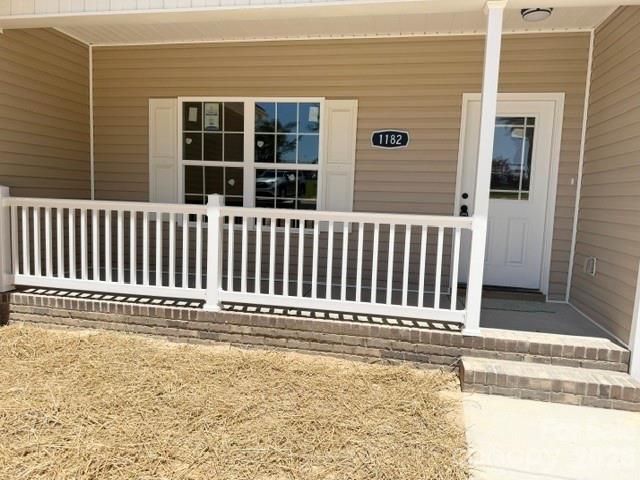 1182 Merribrook Lane — Lancaster