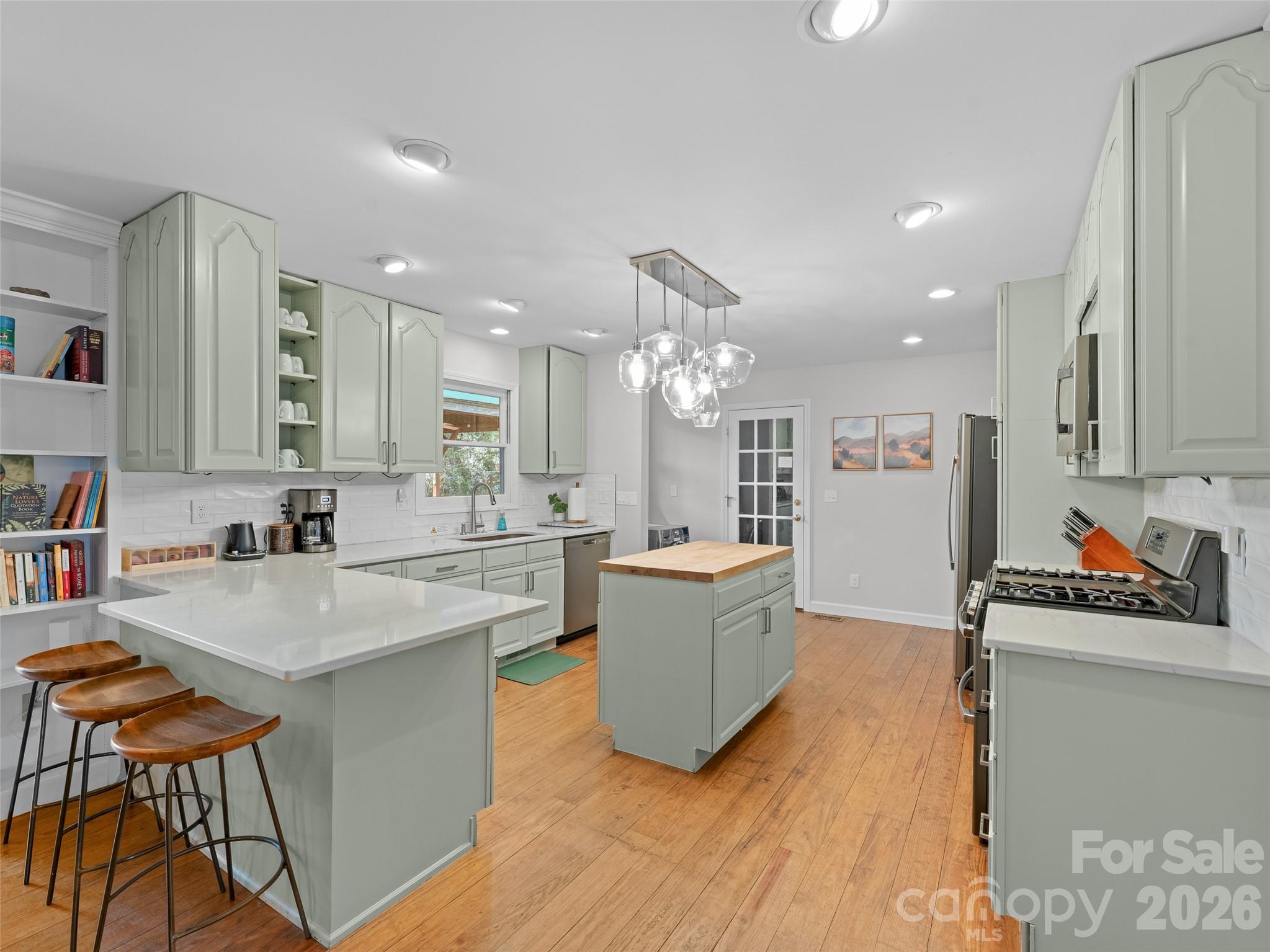 4030 Little River Road — Hendersonville