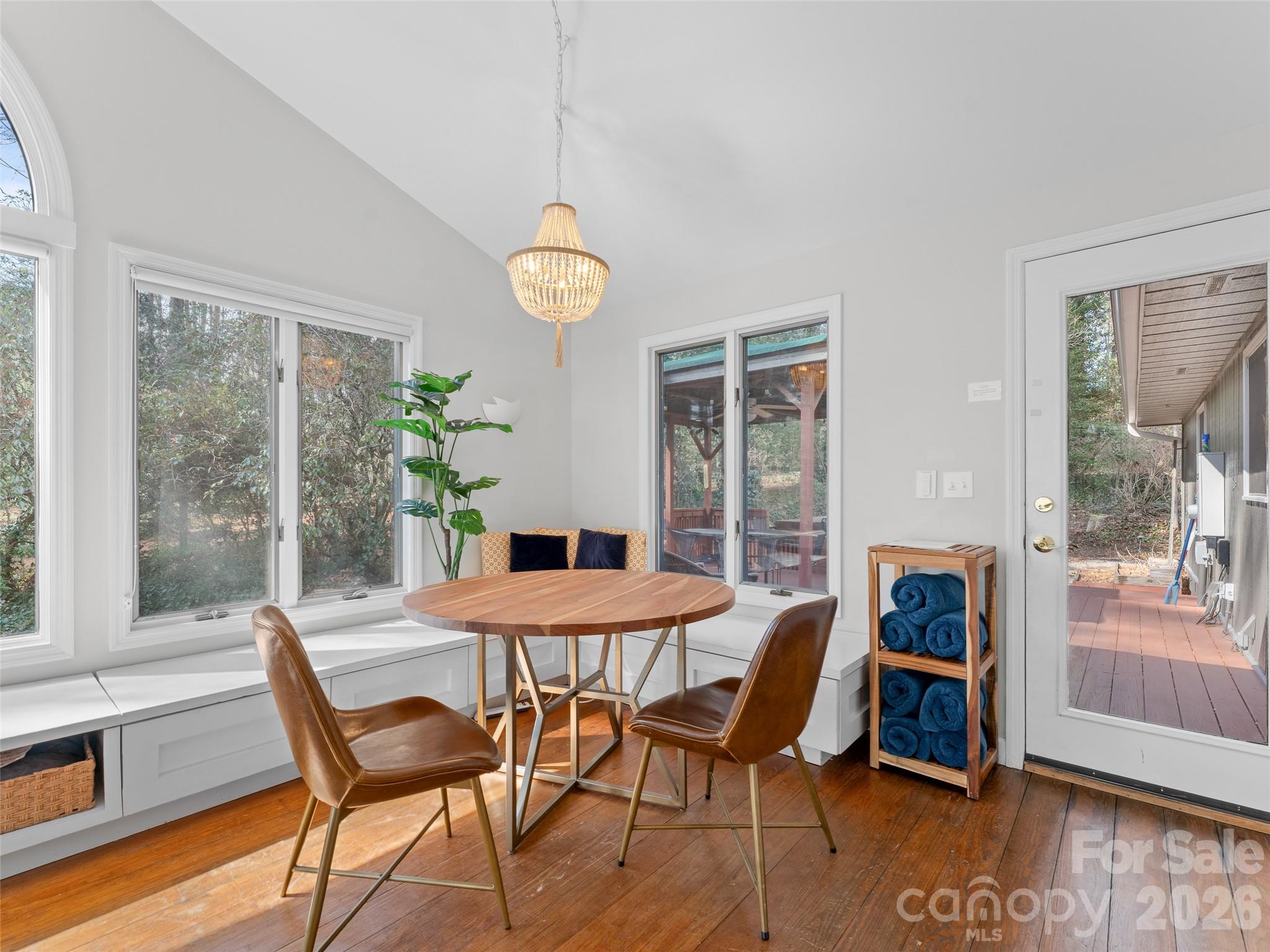 4030 Little River Road — Hendersonville