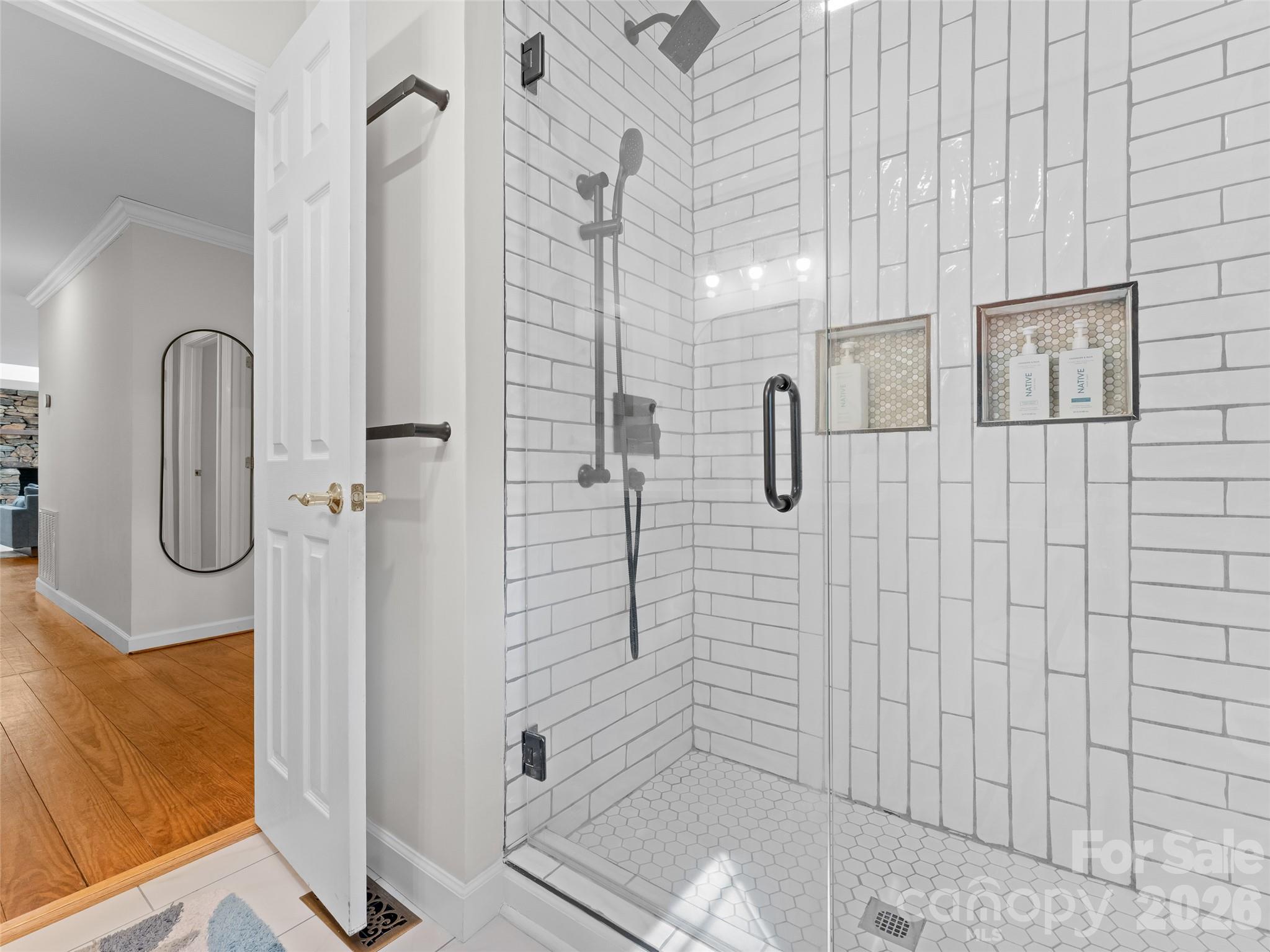 4030 Little River Road — Hendersonville