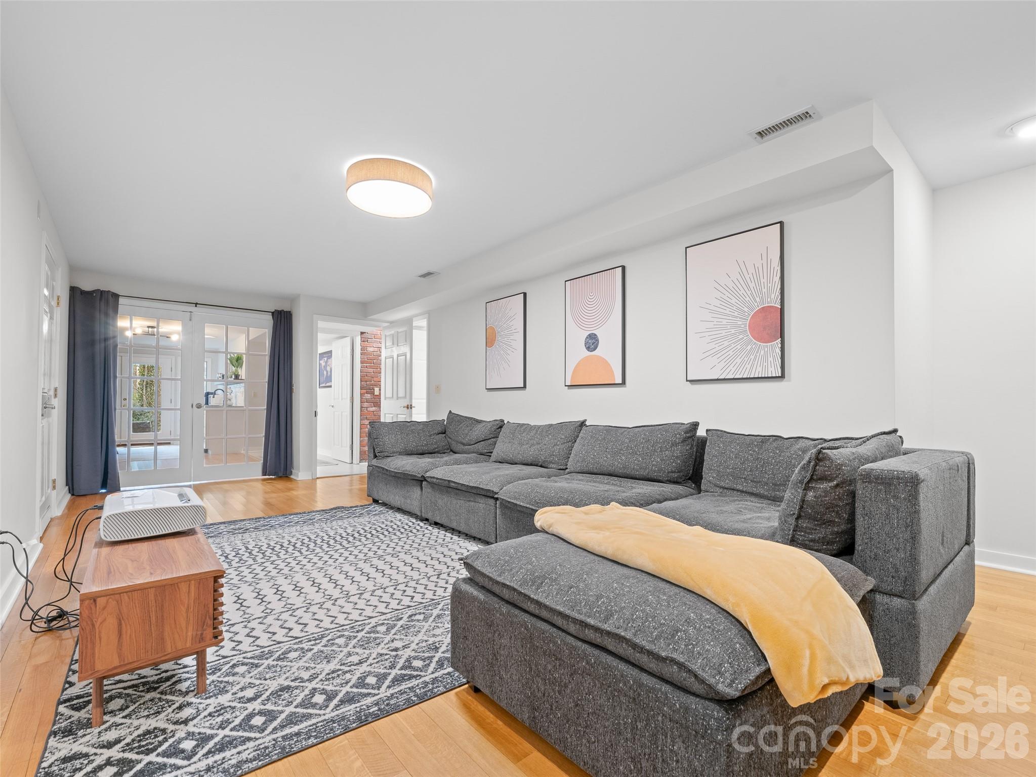 4030 Little River Road — Hendersonville