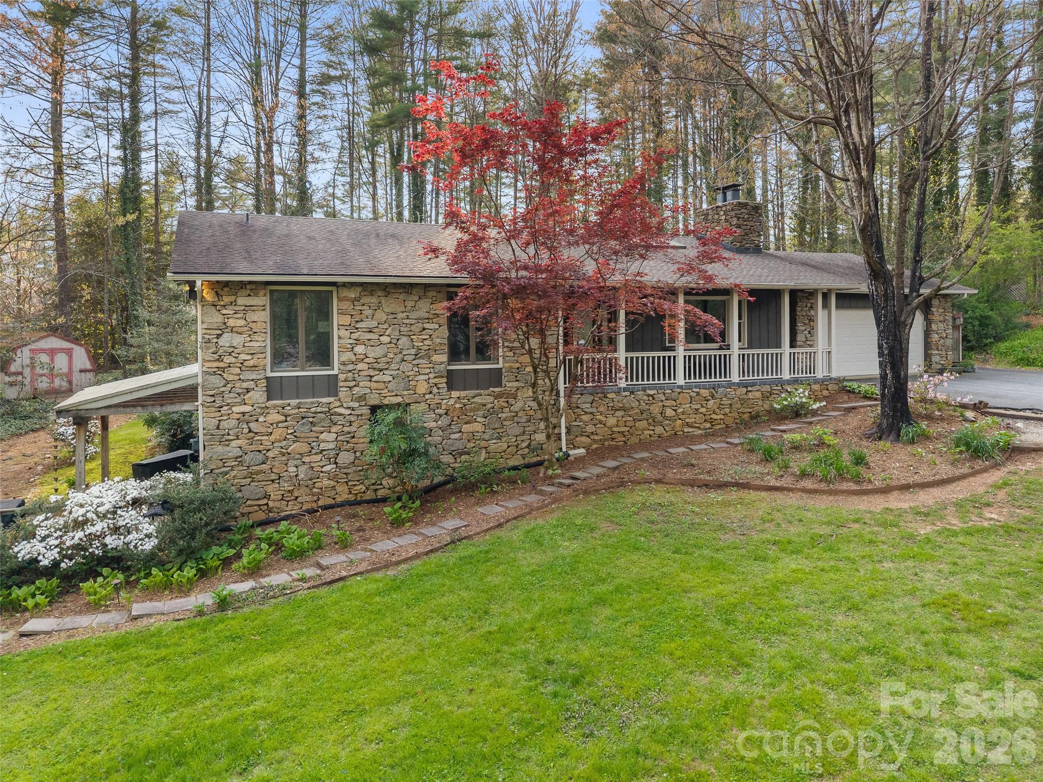 4030 Little River Road — Hendersonville
