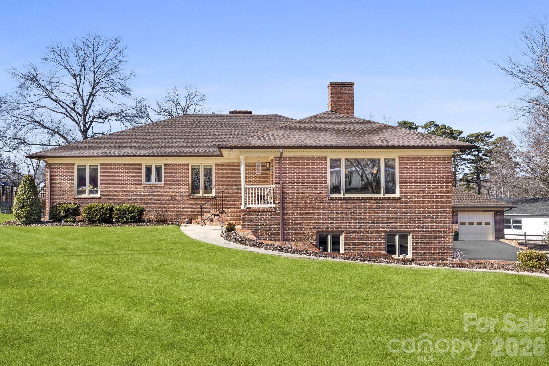 1419 Stoneyridge Drive — Charlotte