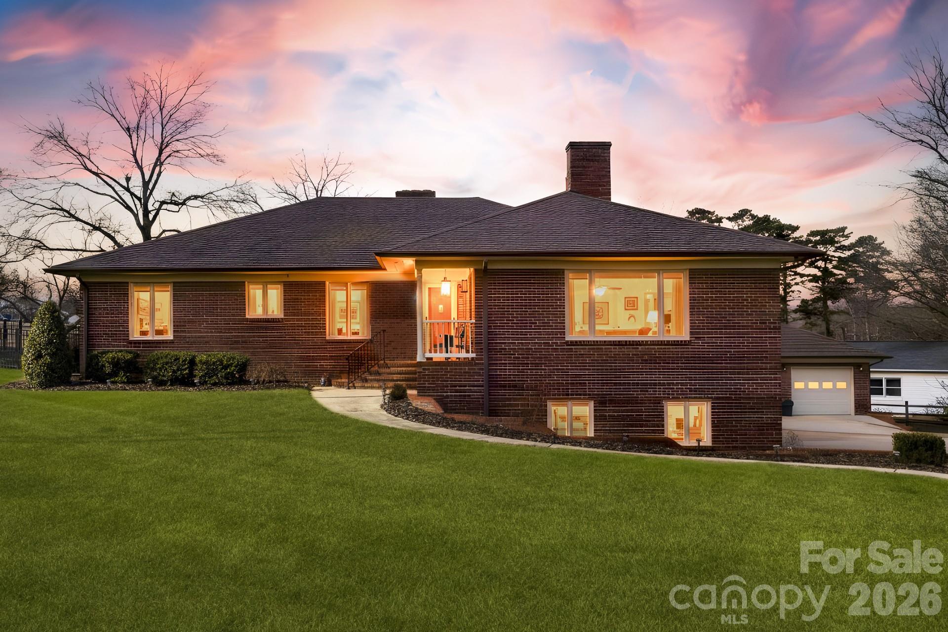 1419 Stoneyridge Drive — Charlotte
