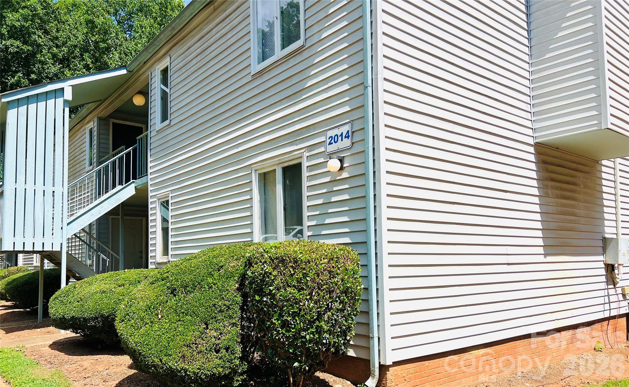 2014 Countrymens Court #60 — Charlotte