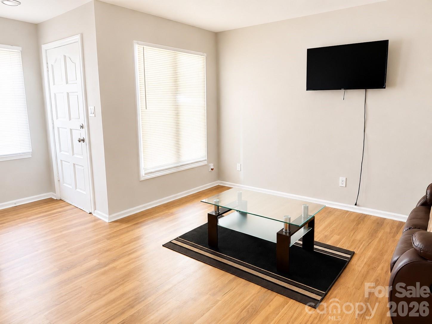 2014 Countrymens Court #60 — Charlotte