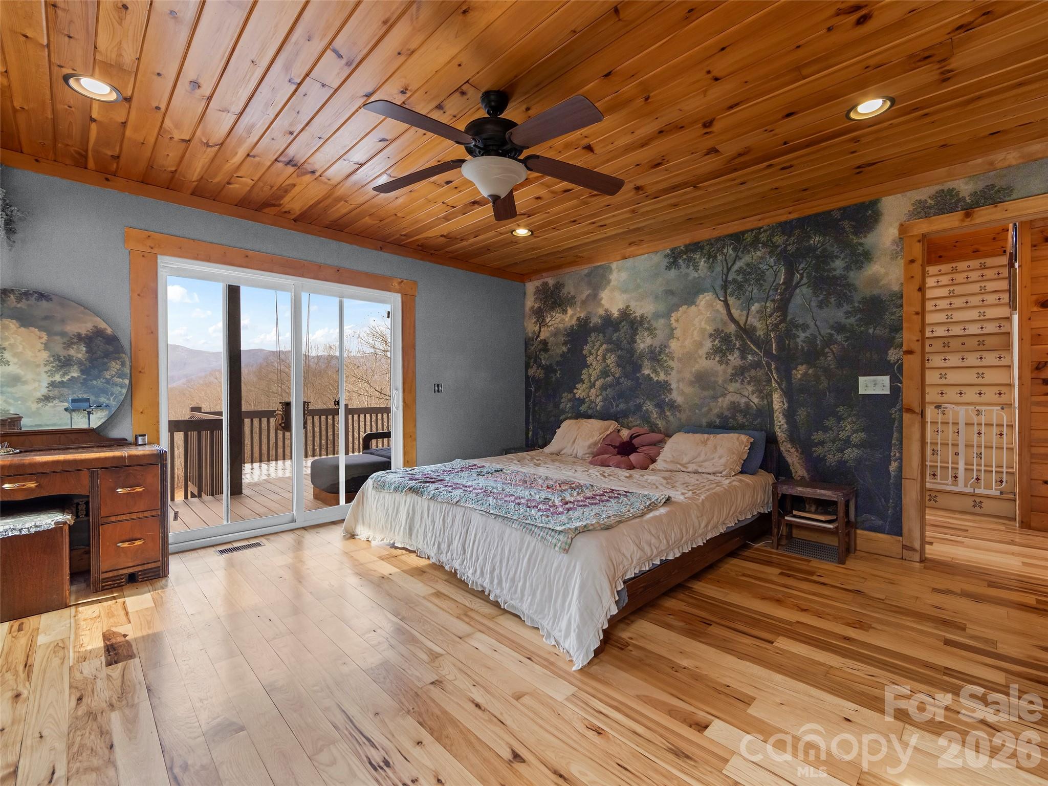 110 Mailon King Road — Leicester