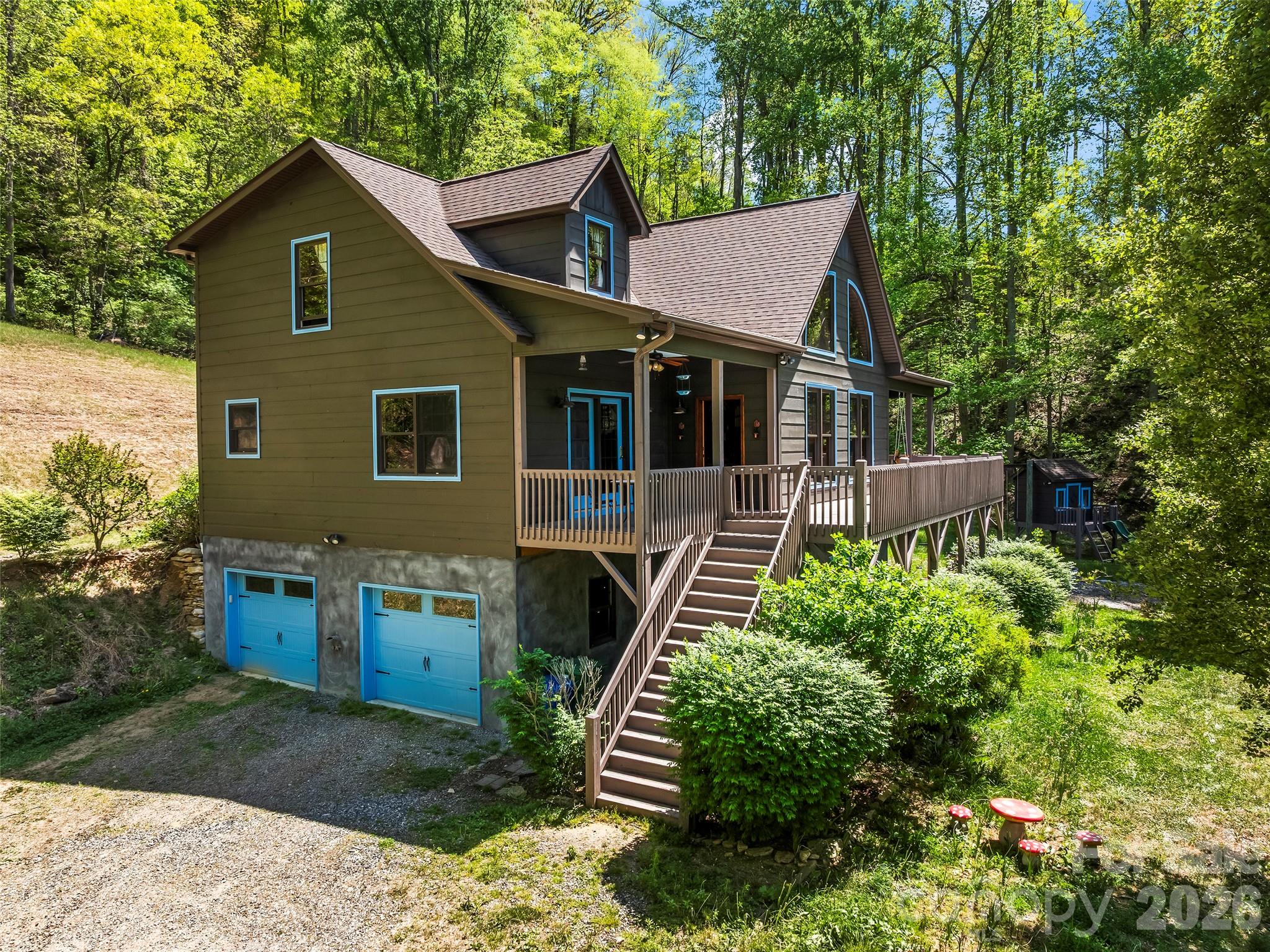110 Mailon King Road — Leicester