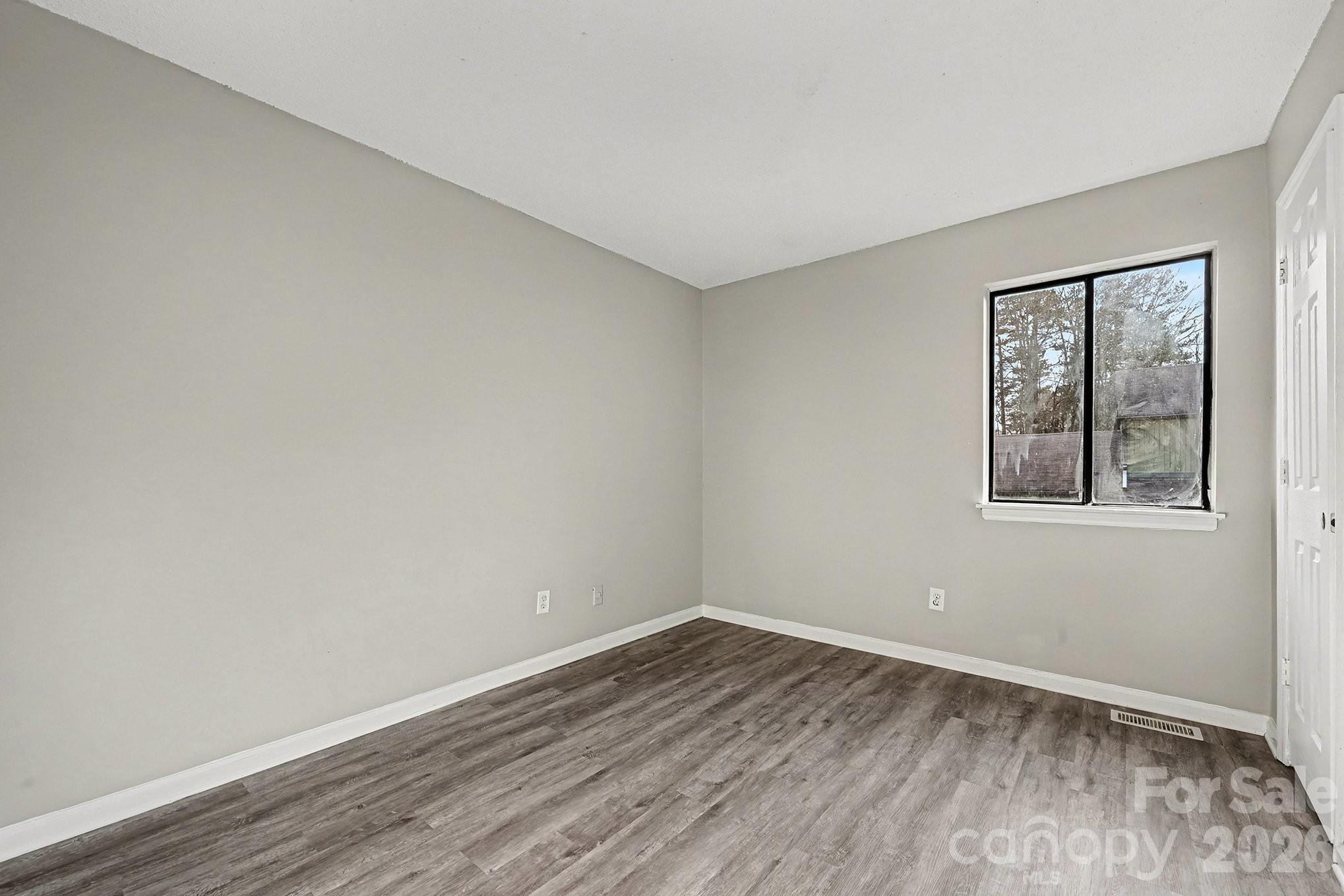 6134 Bent Tree Court — Charlotte