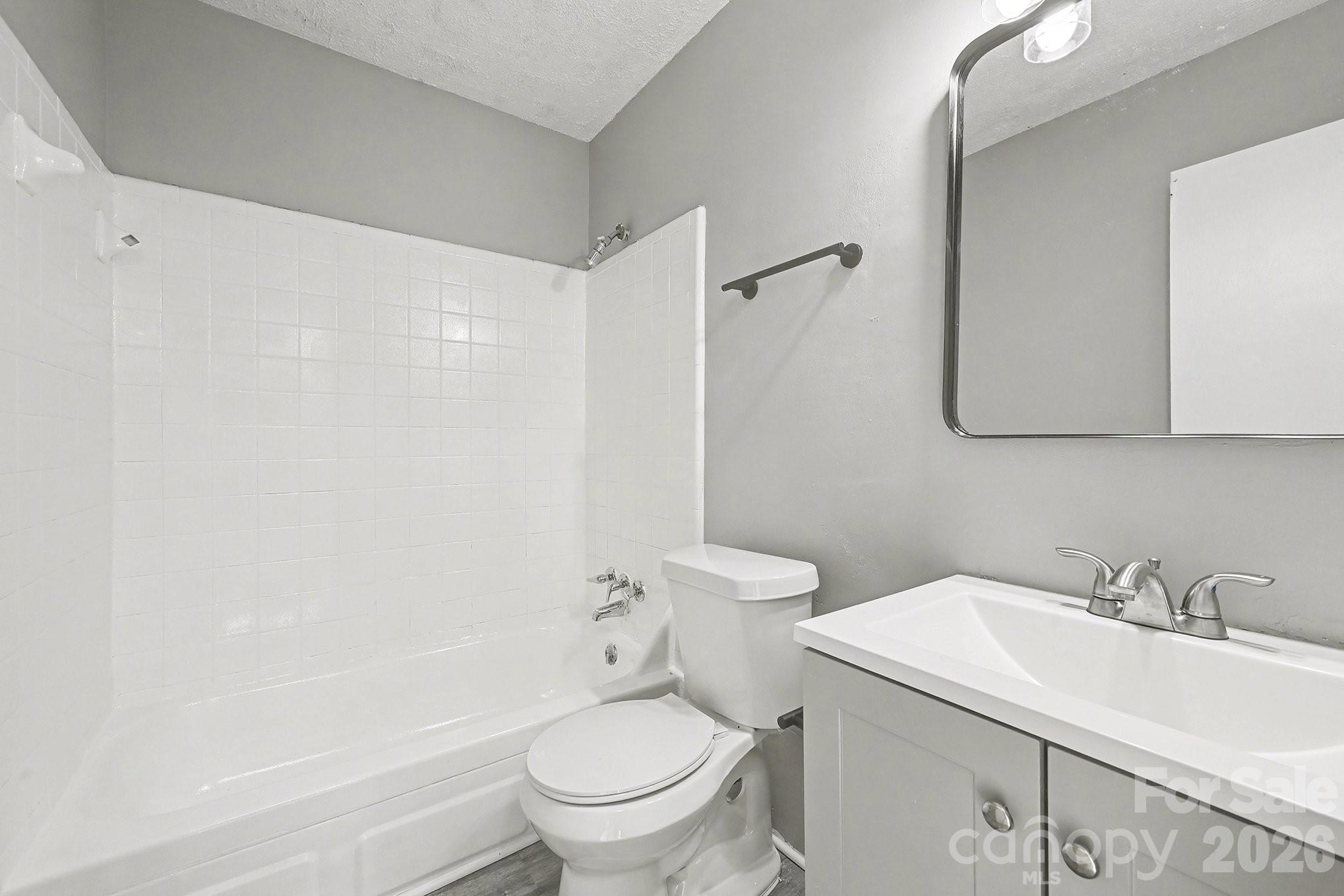 6134 Bent Tree Court — Charlotte