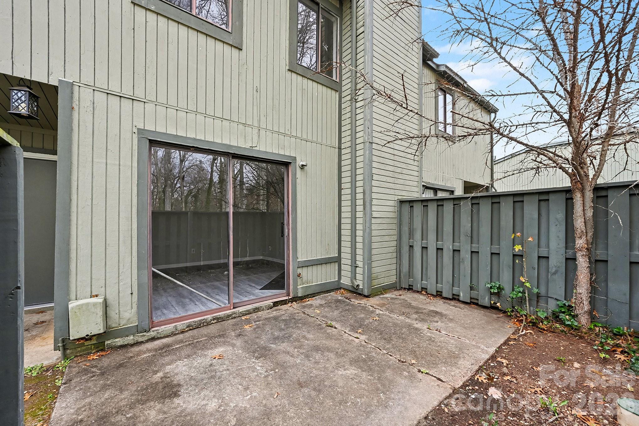6134 Bent Tree Court — Charlotte