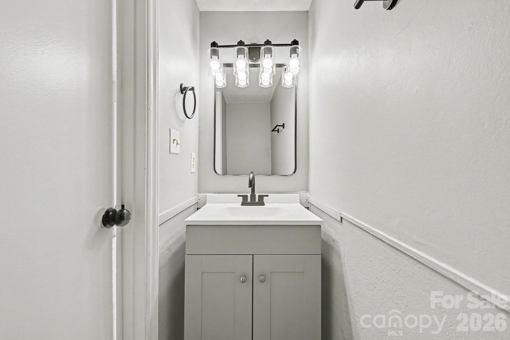 6134 Bent Tree Court — Charlotte