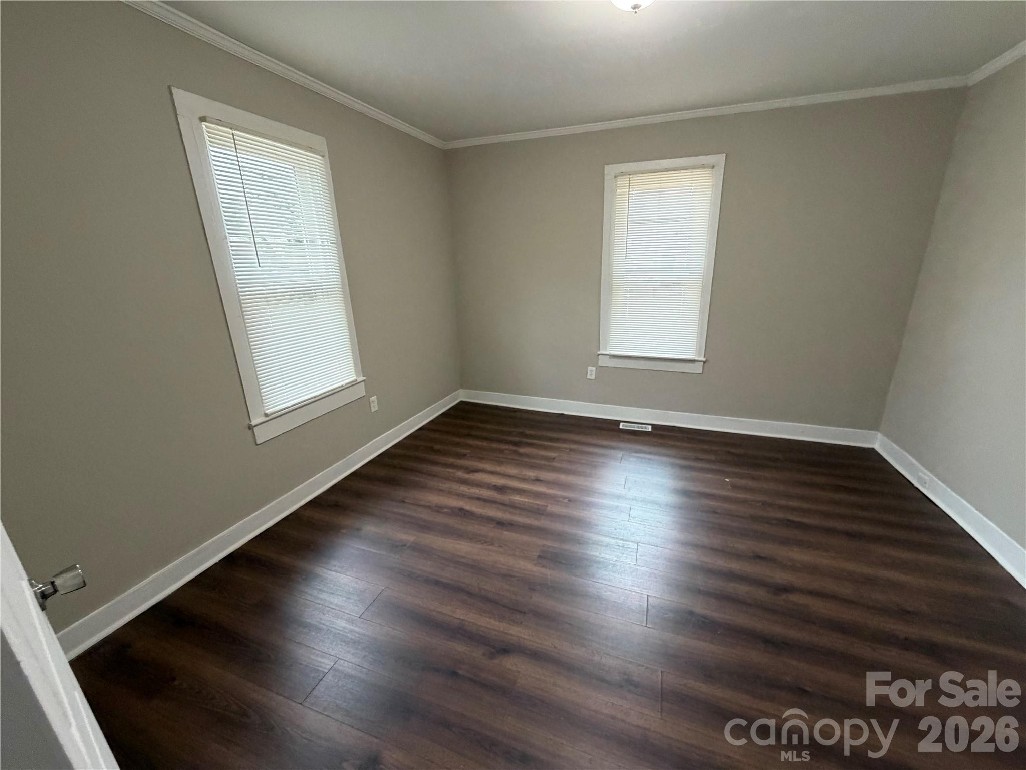 2037 S Pine Drive — Gastonia