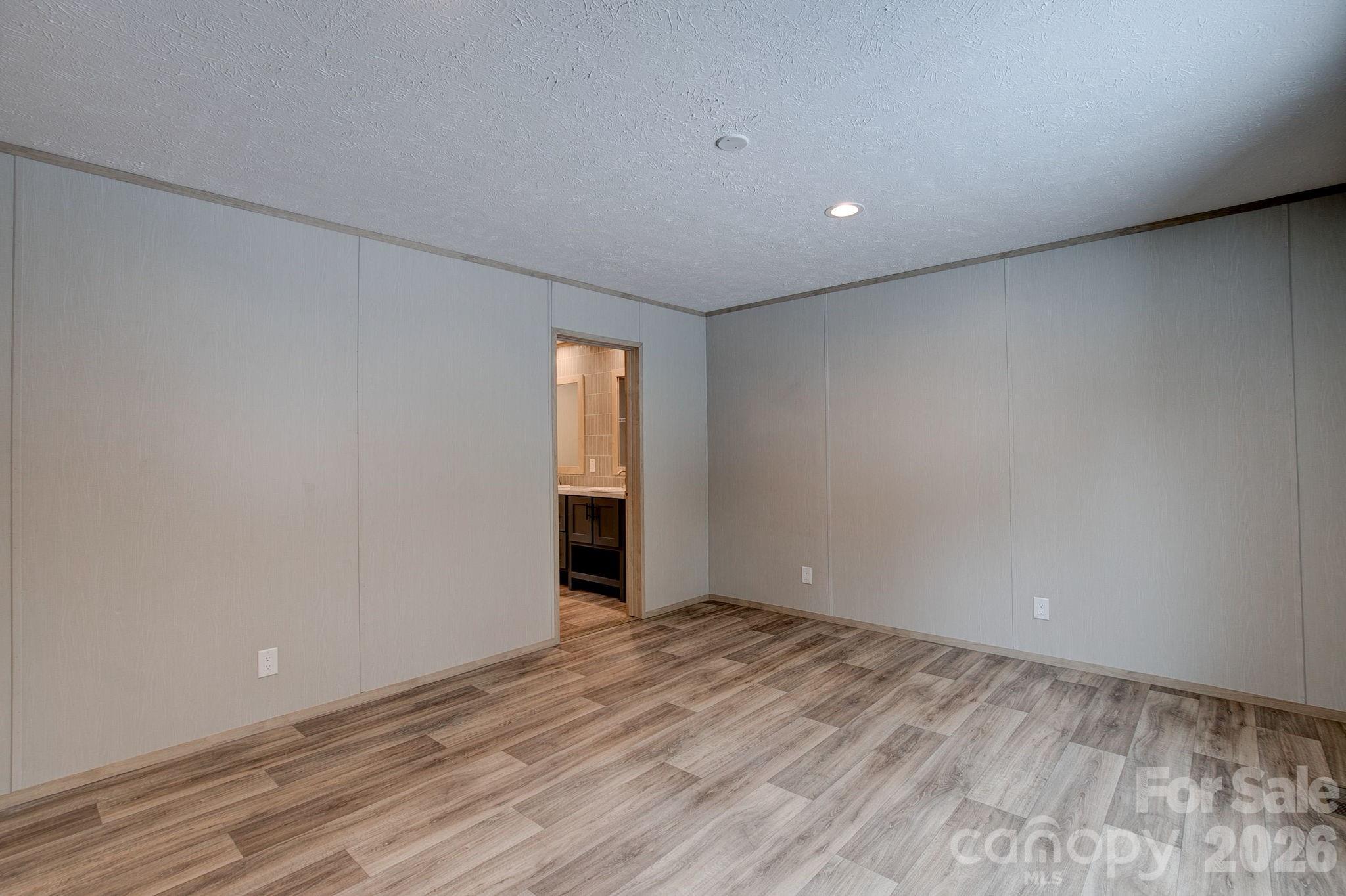974 Old York Road — Chester
