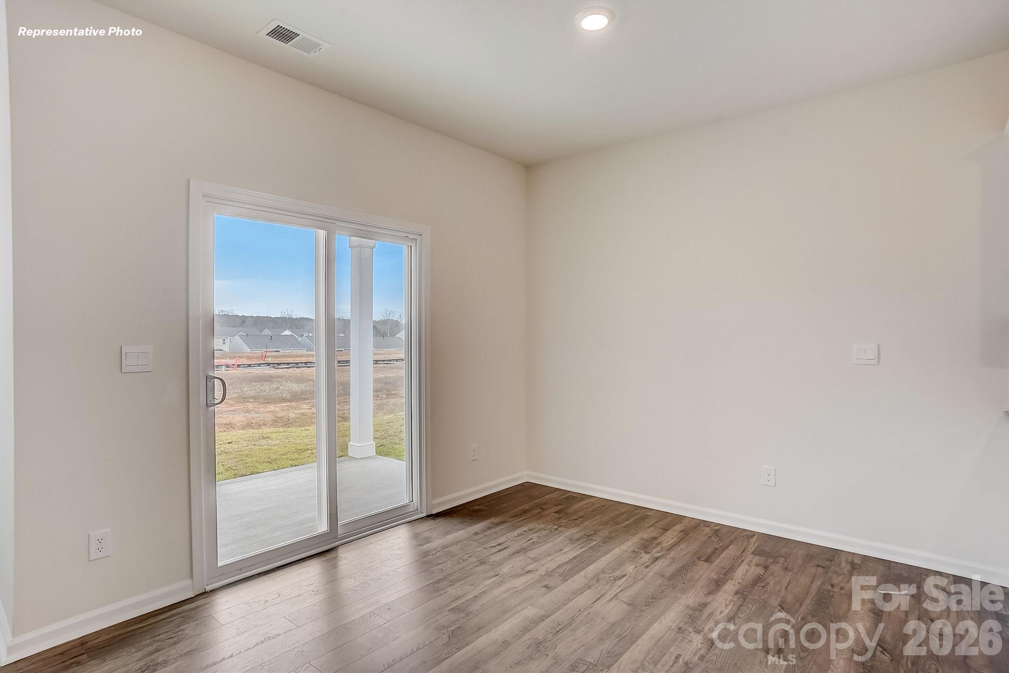 1028 Horizon Lane — Chester