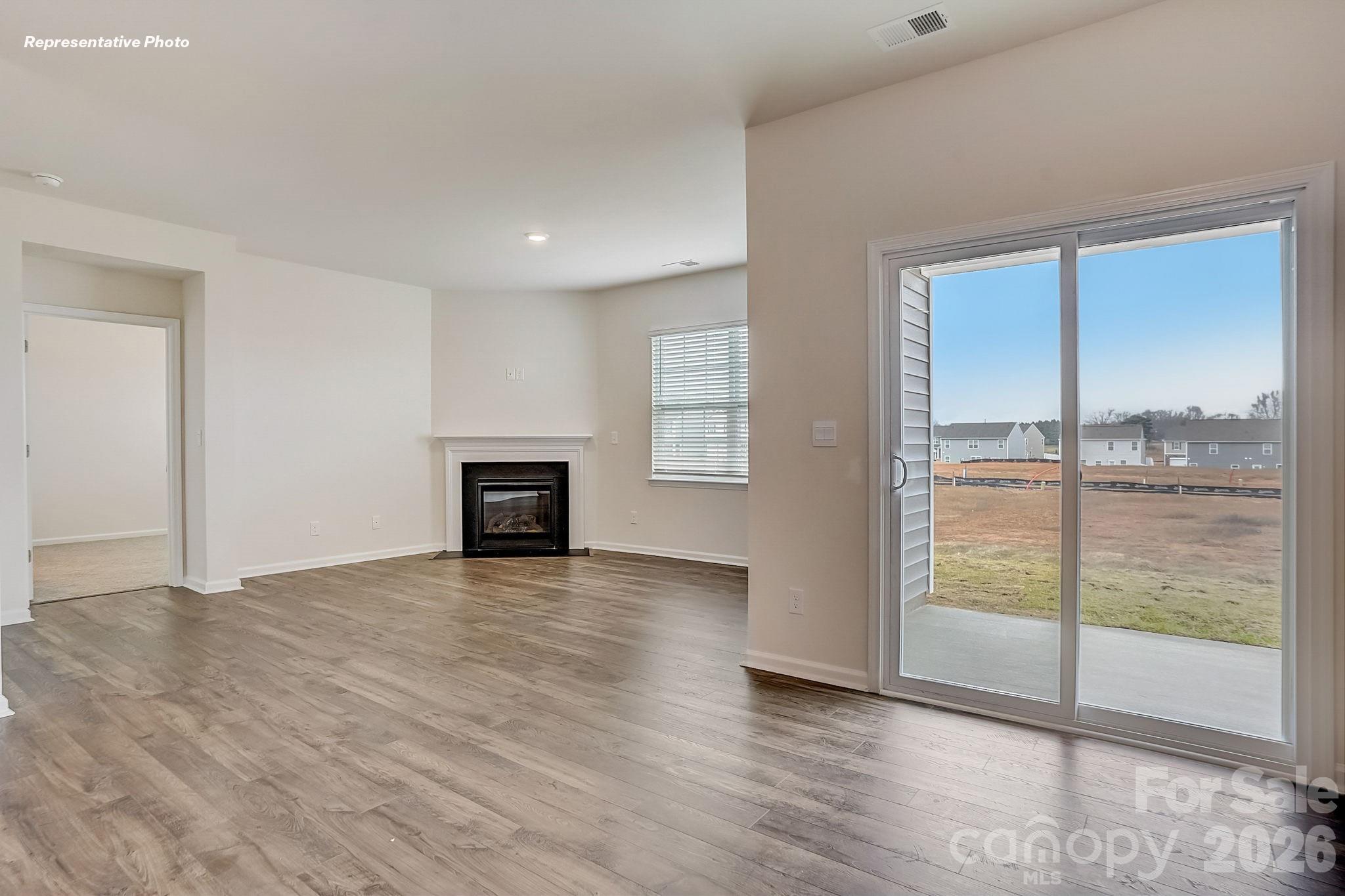 1028 Horizon Lane — Chester