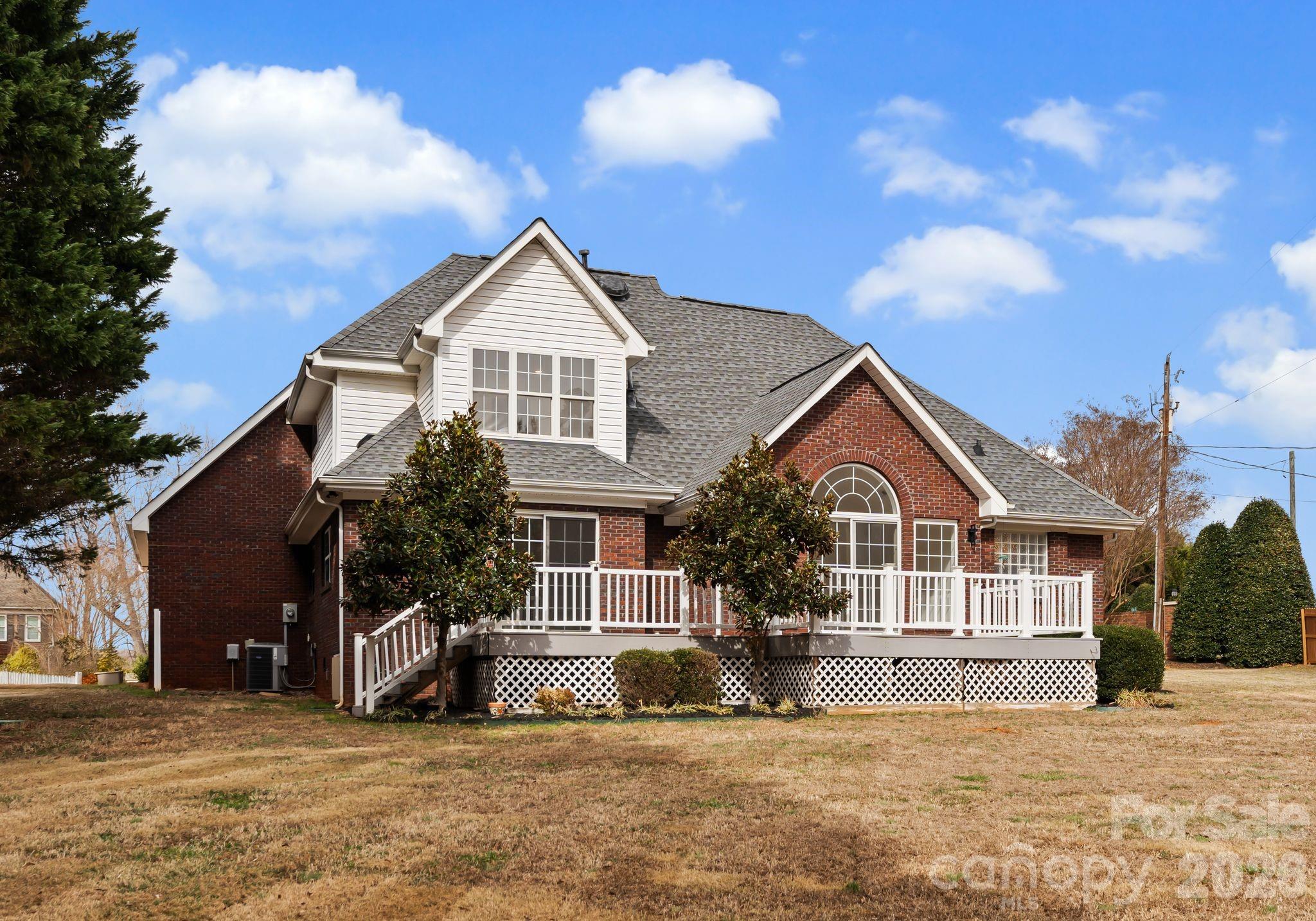 14340 Kendalton Meadow Drive — Mint Hill