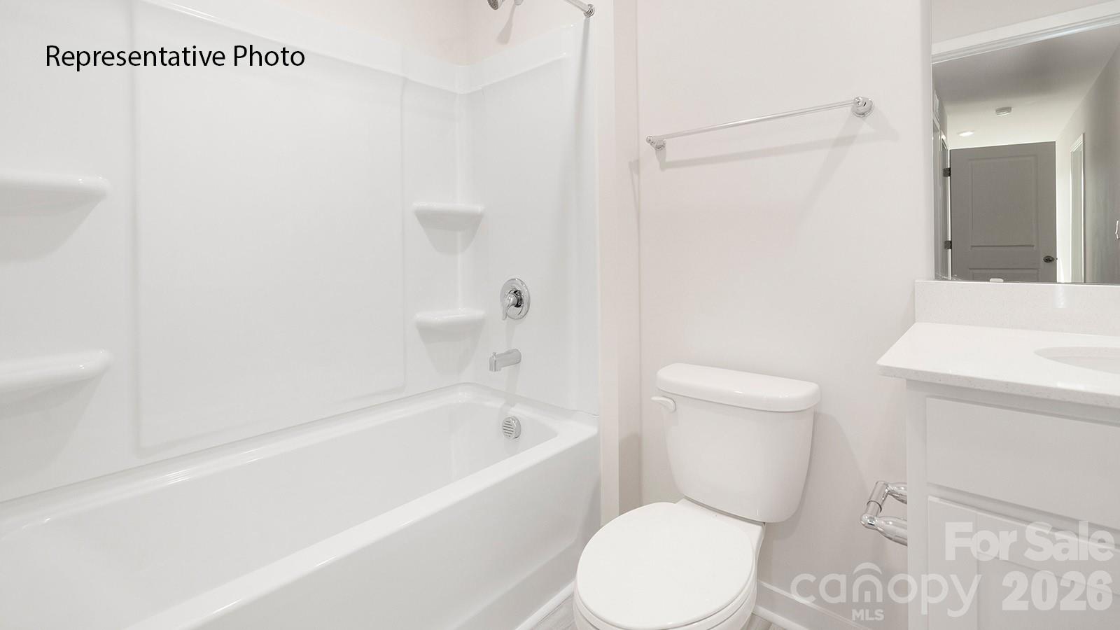 560 N Sparkleberry Street — Chester