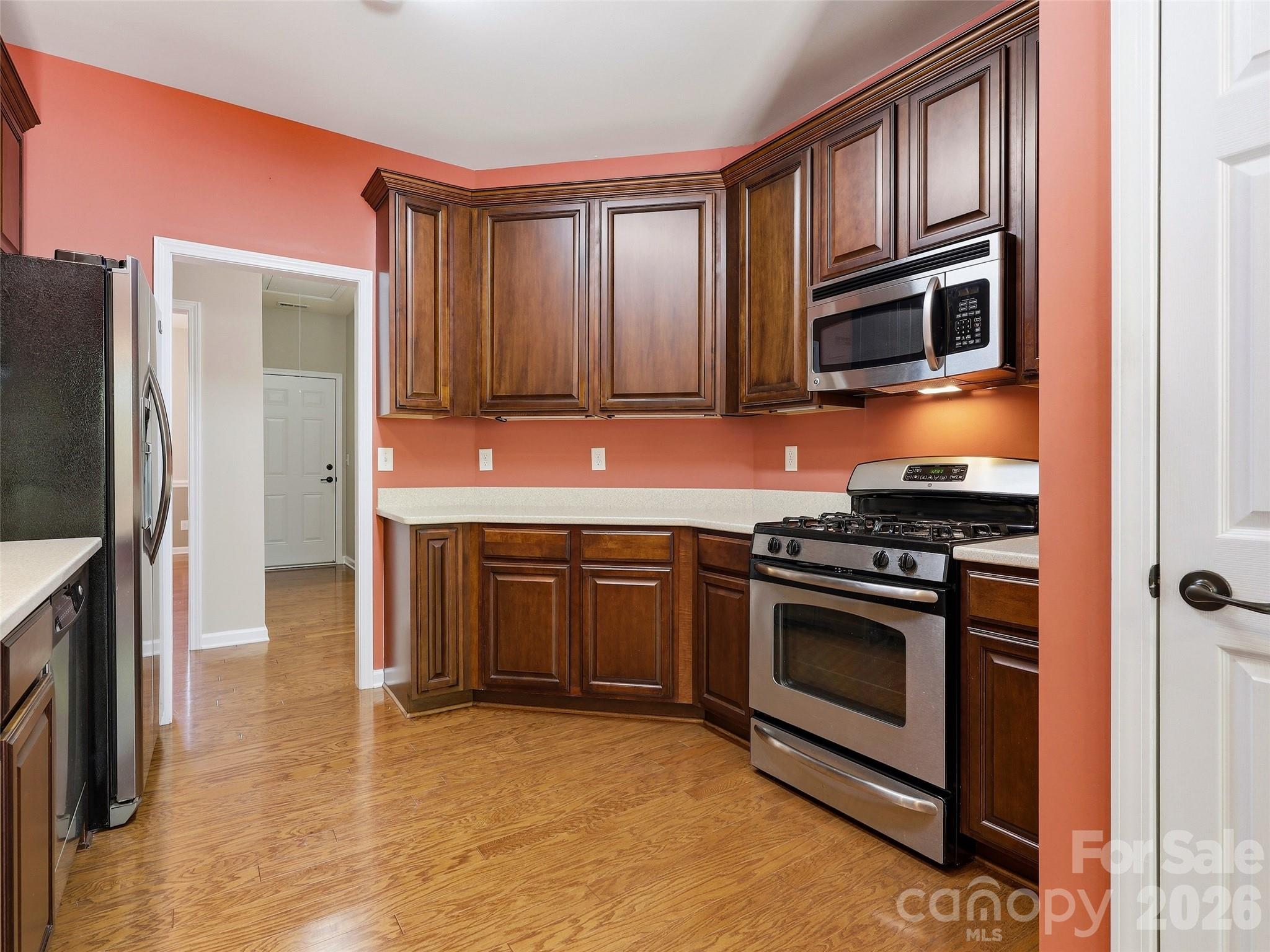 1 Breyerton Court — Asheville