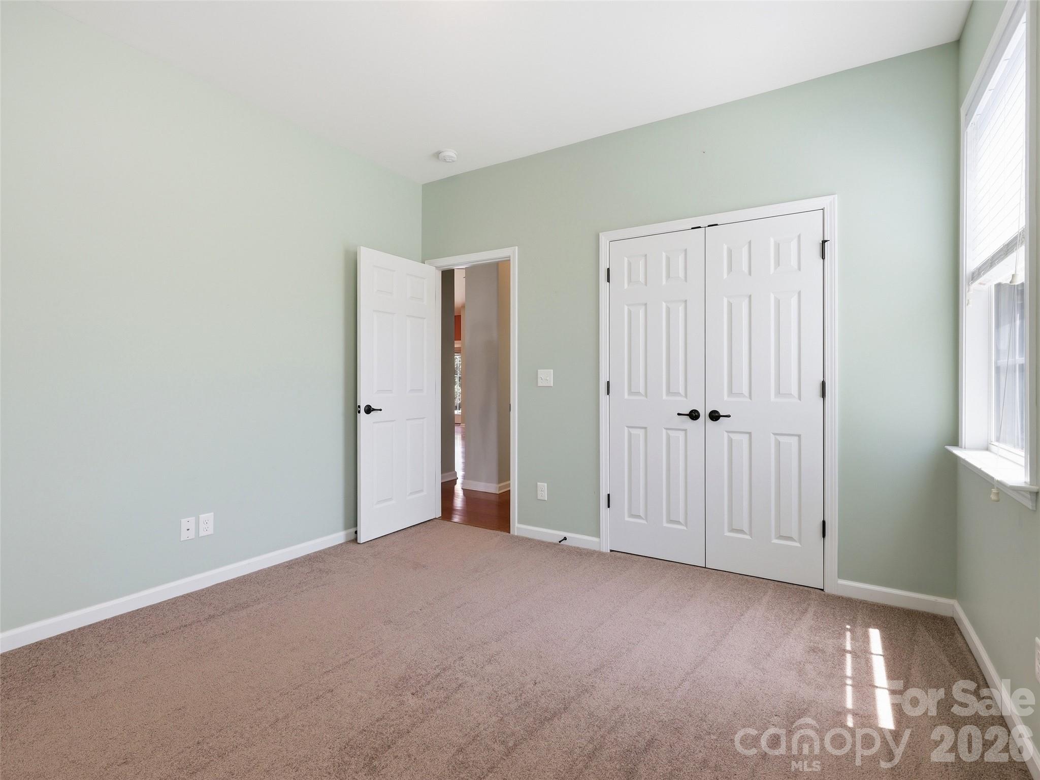 1 Breyerton Court — Asheville