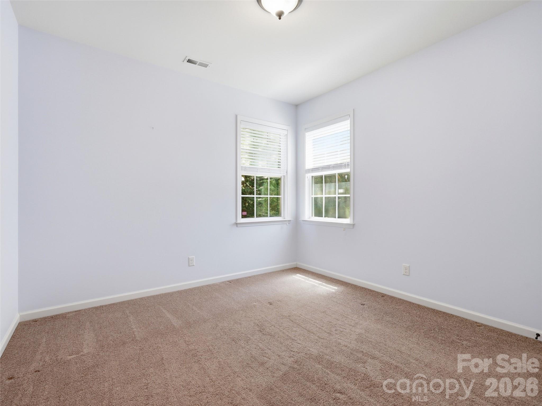 1 Breyerton Court — Asheville