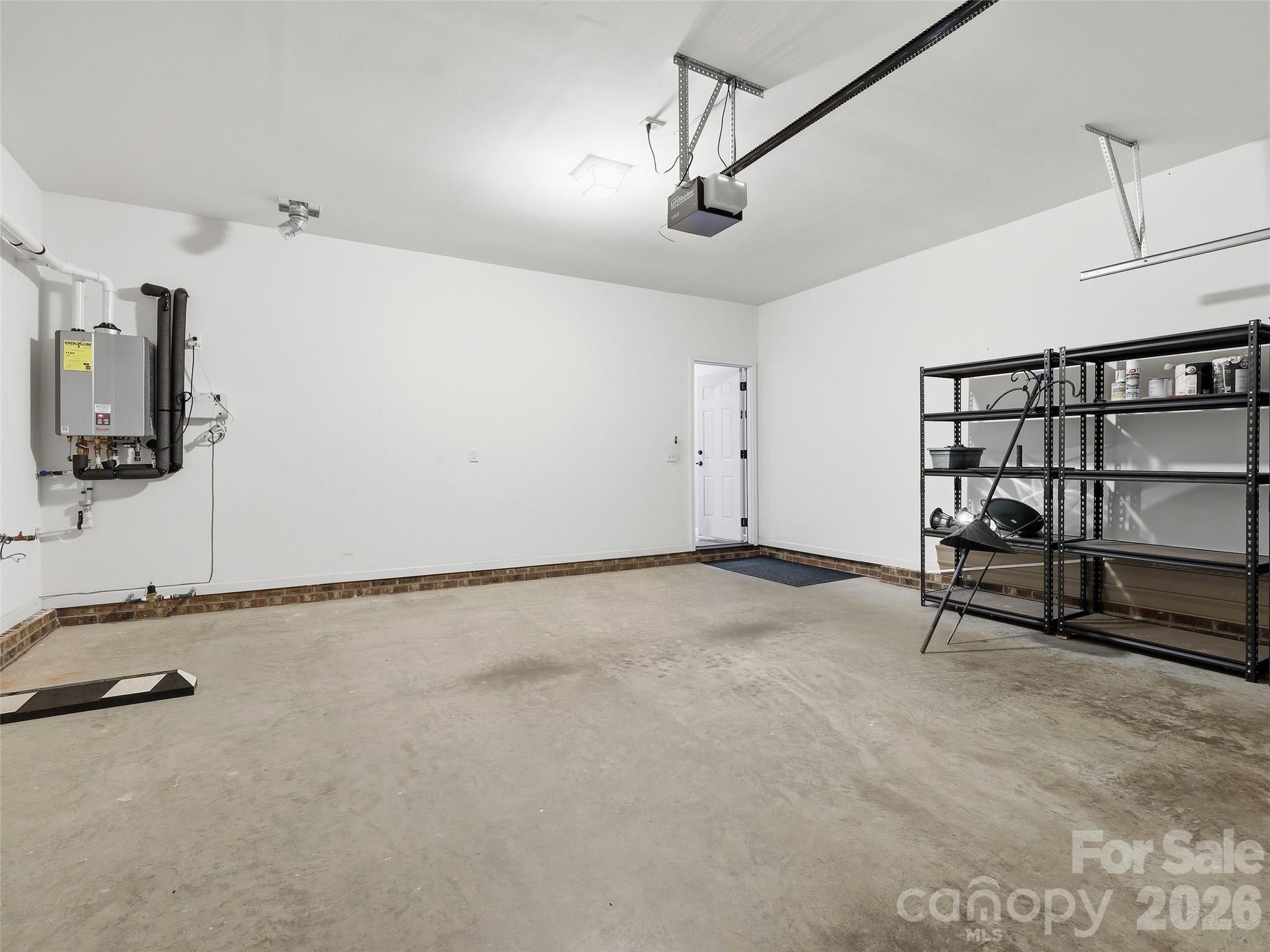 1 Breyerton Court — Asheville