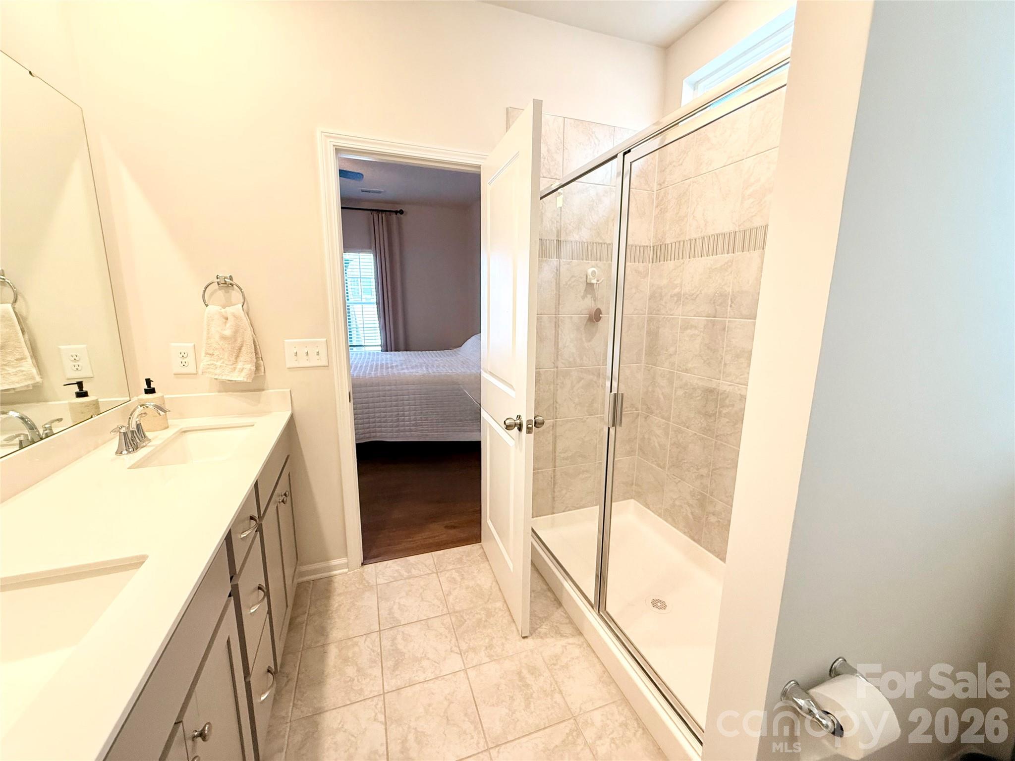 6570 Gopher Road — Lancaster