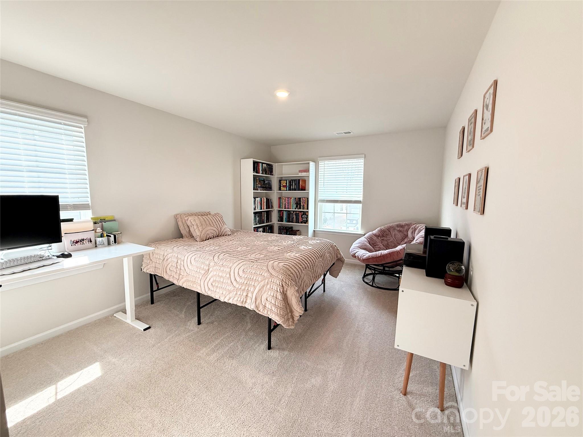 6570 Gopher Road — Lancaster