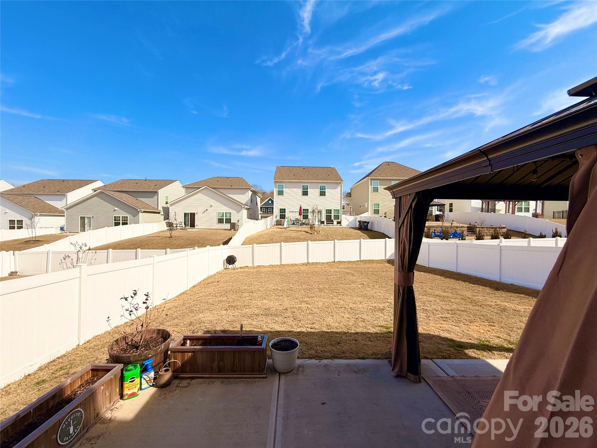 6570 Gopher Road — Lancaster
