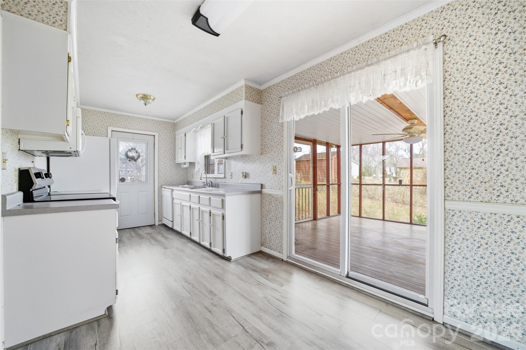 4709 Oakwood Circle — Gastonia