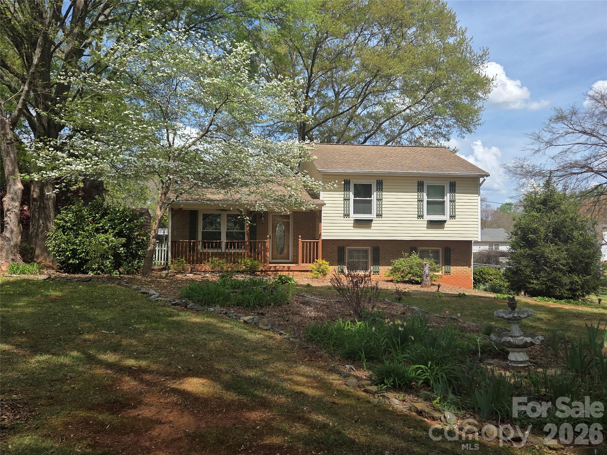 4709 Oakwood Circle — Gastonia