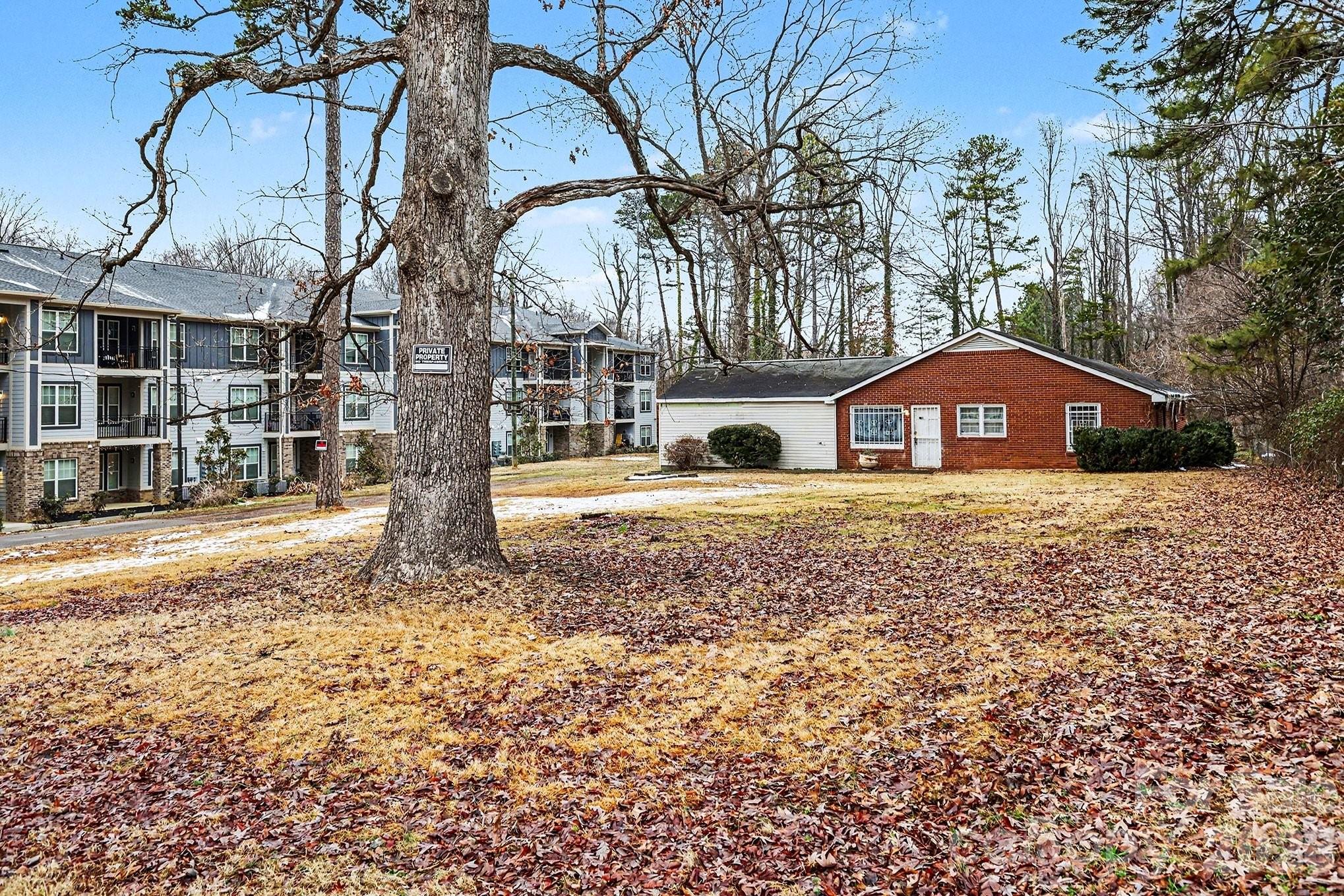 500 Tom Hunter Road — Charlotte