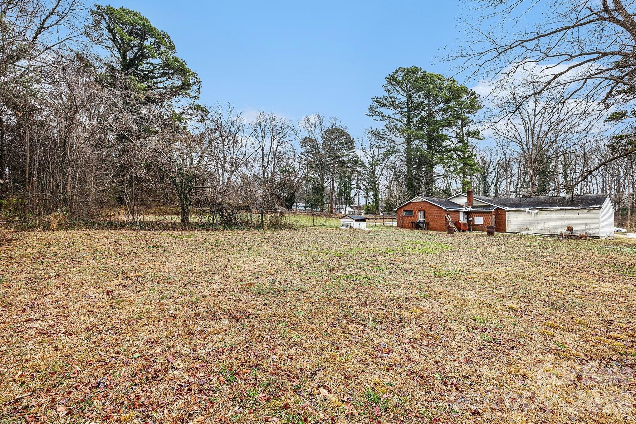 500 Tom Hunter Road — Charlotte