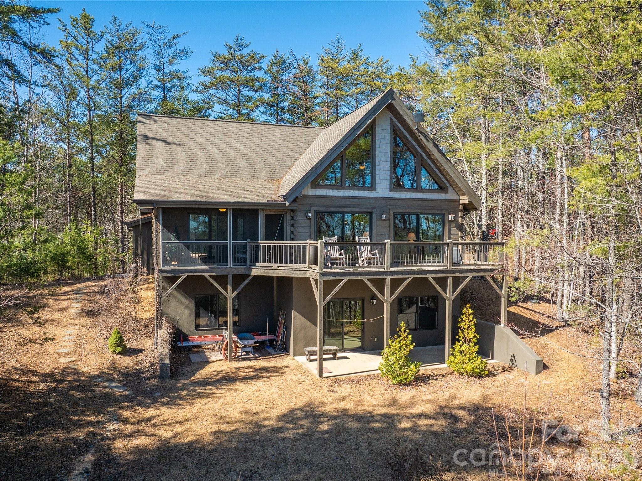 1016 Horizon Trail — Nebo