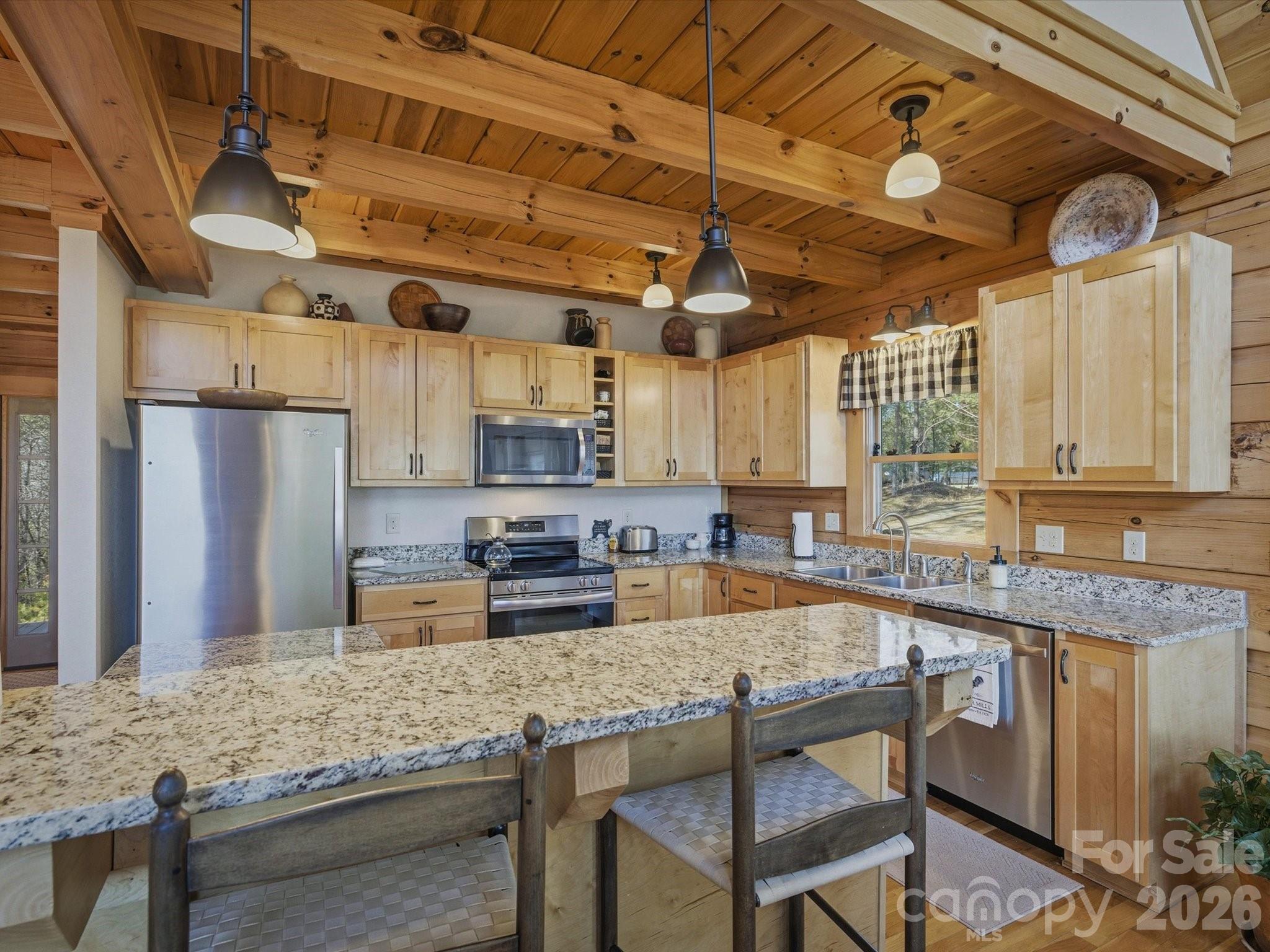 1016 Horizon Trail — Nebo