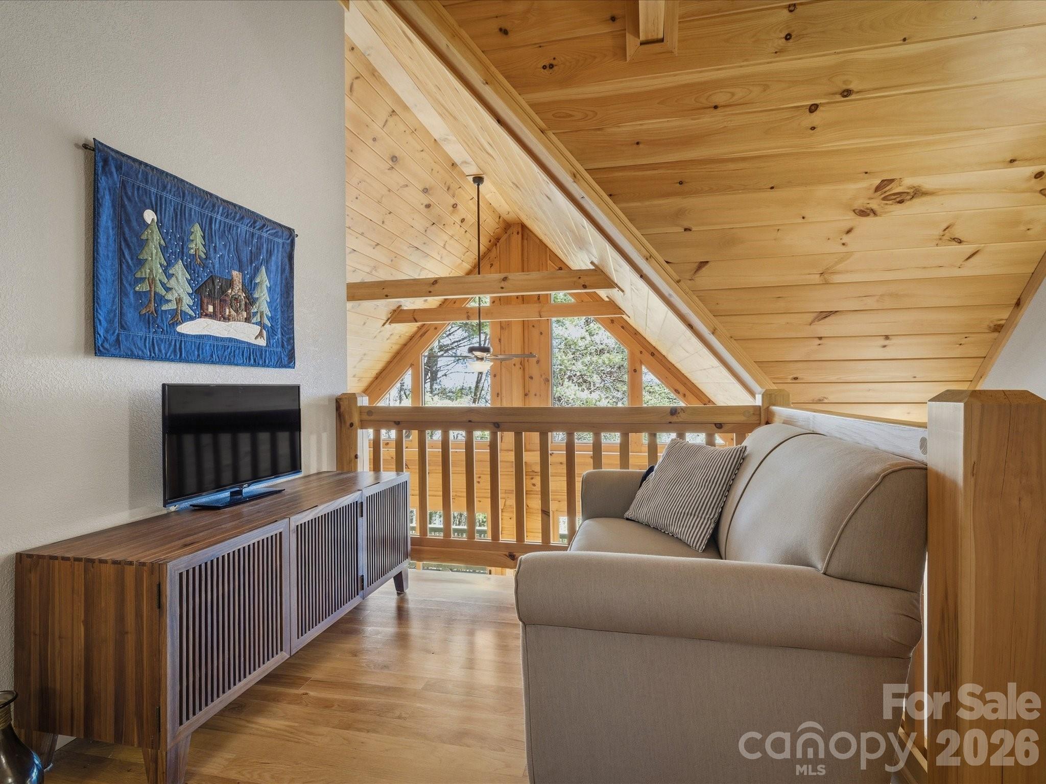 1016 Horizon Trail — Nebo