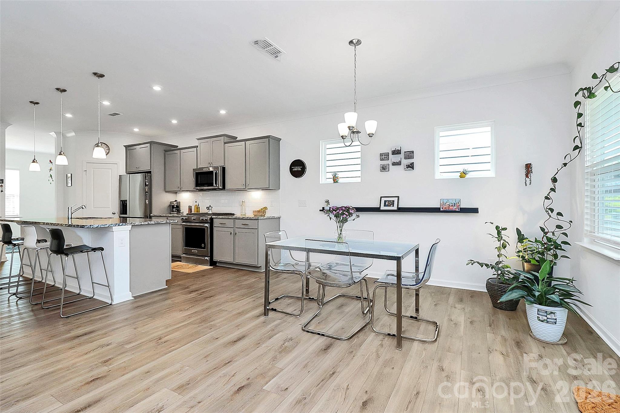 13140 Sudwick Lane — Charlotte