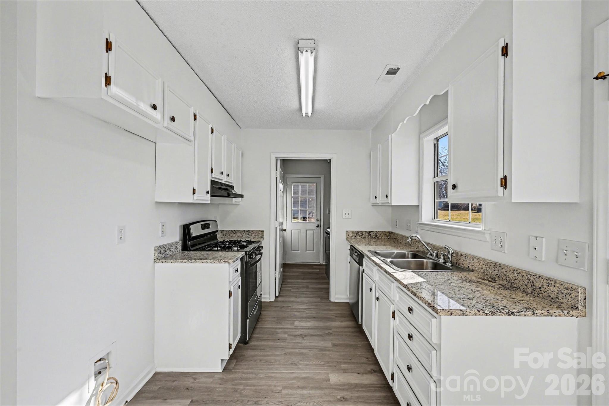 5009 Hampton Meadows Road — Monroe
