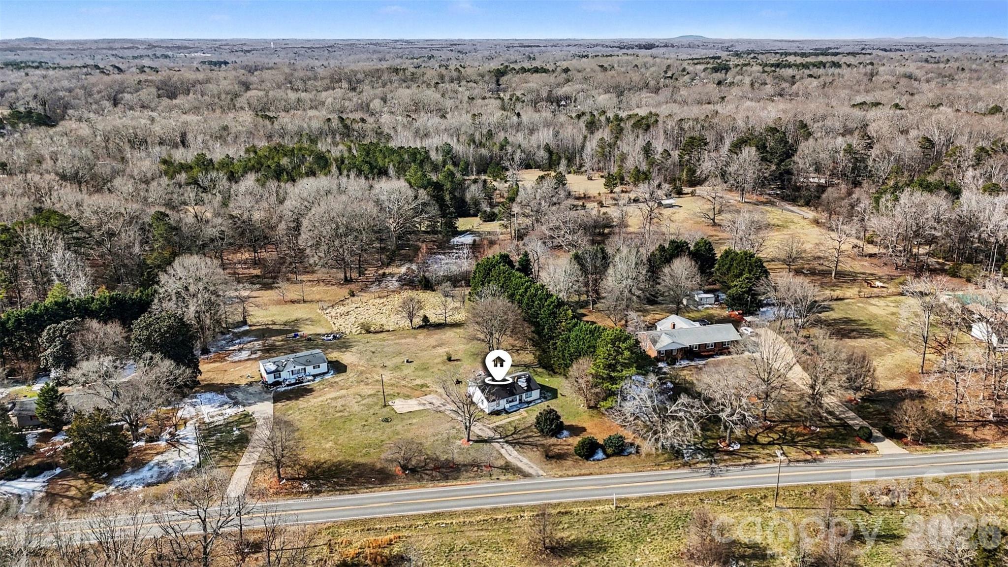 5191 Fewell Road — Clover