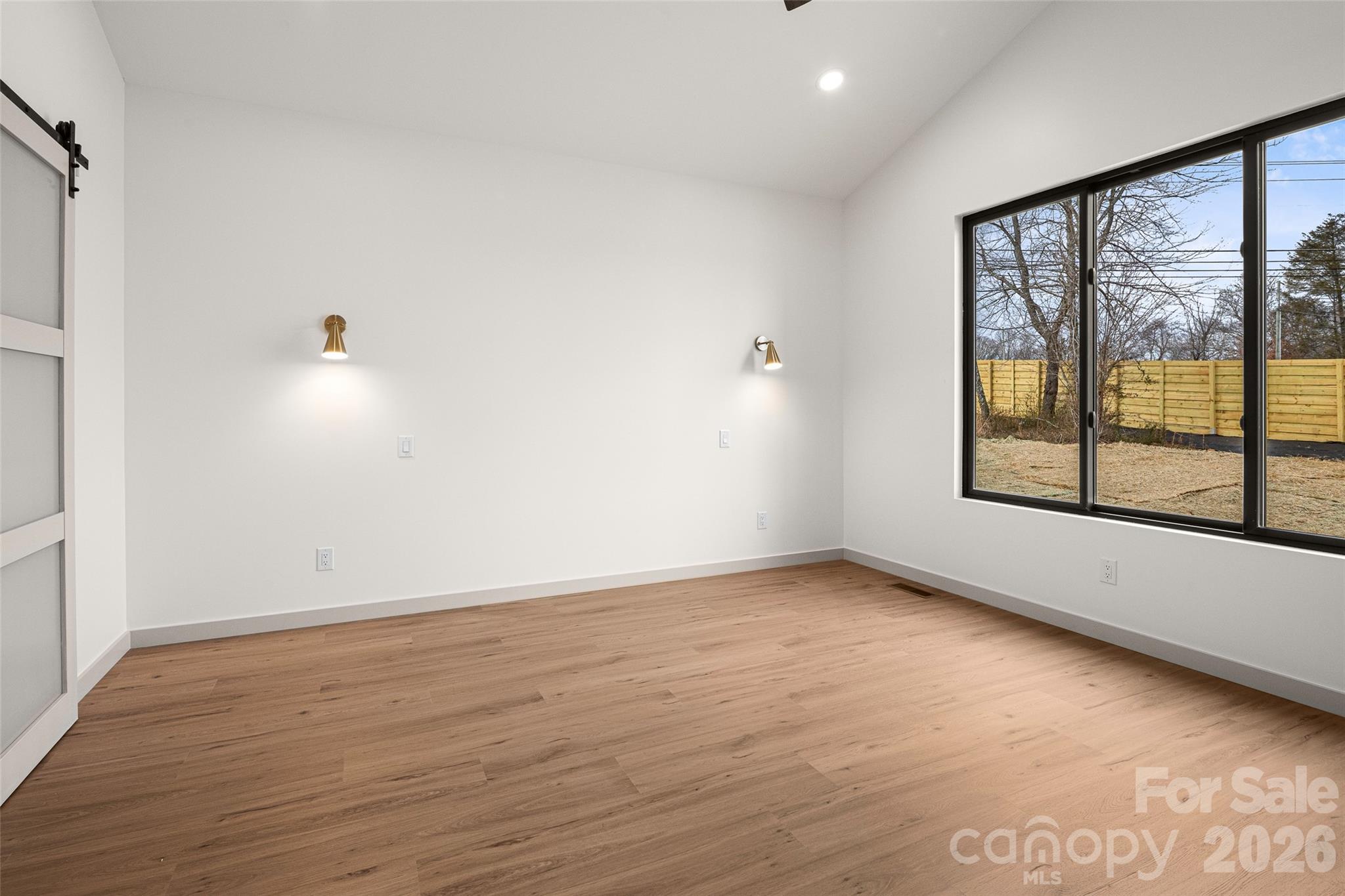6 Scott Meadows Drive #33 — Asheville