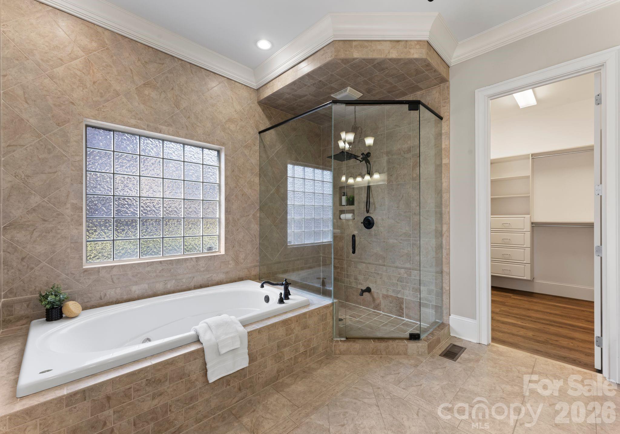 1025 Sherringham Way — Weddington