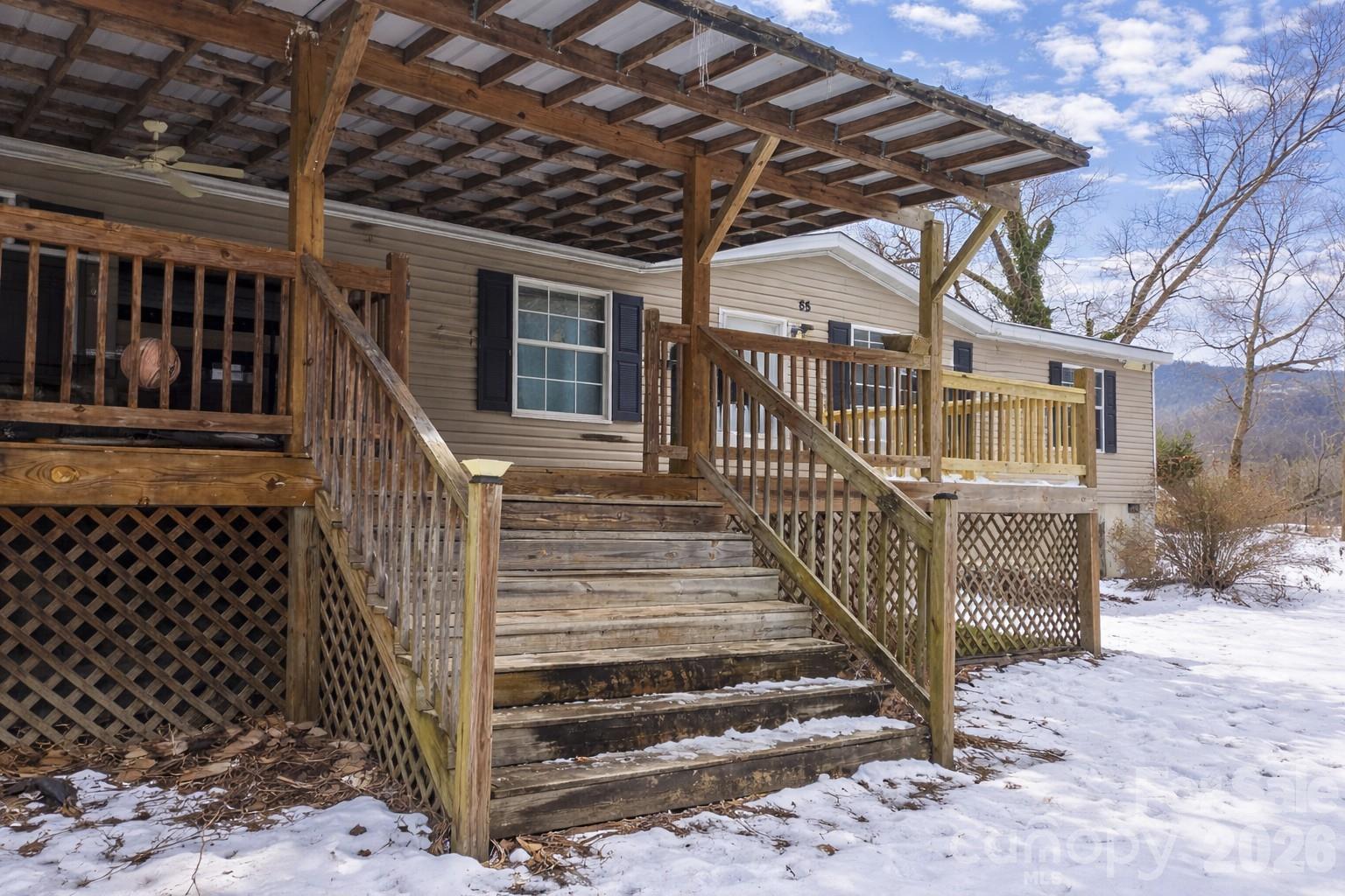 85 Vance Avenue — Black Mountain