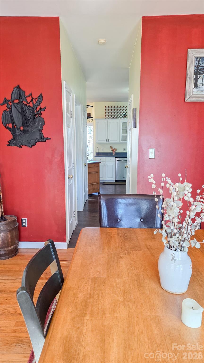 28 Sweetbriar Court — Asheville