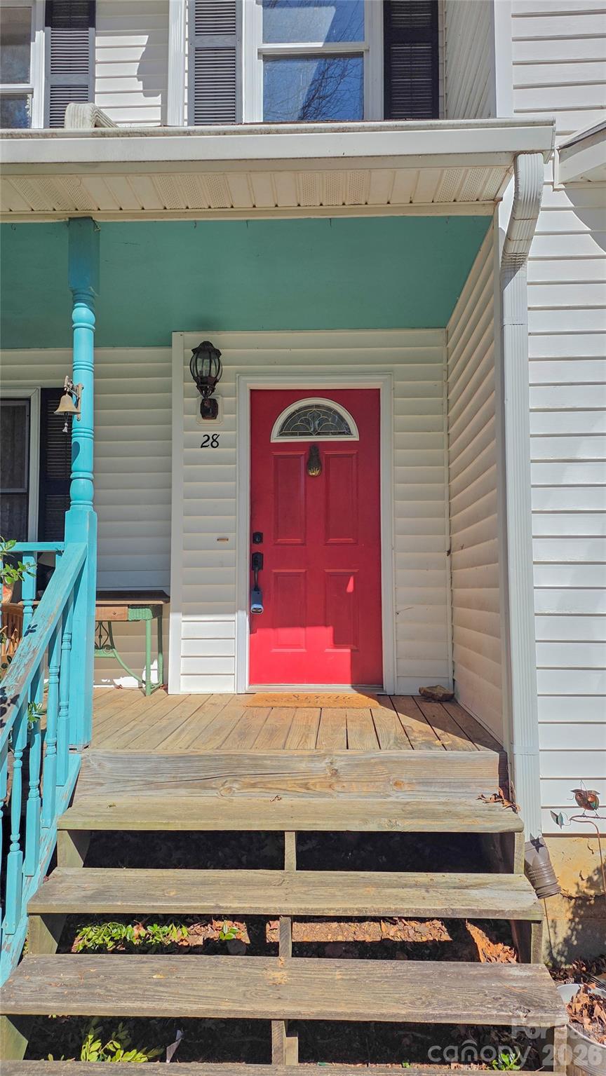 28 Sweetbriar Court — Asheville