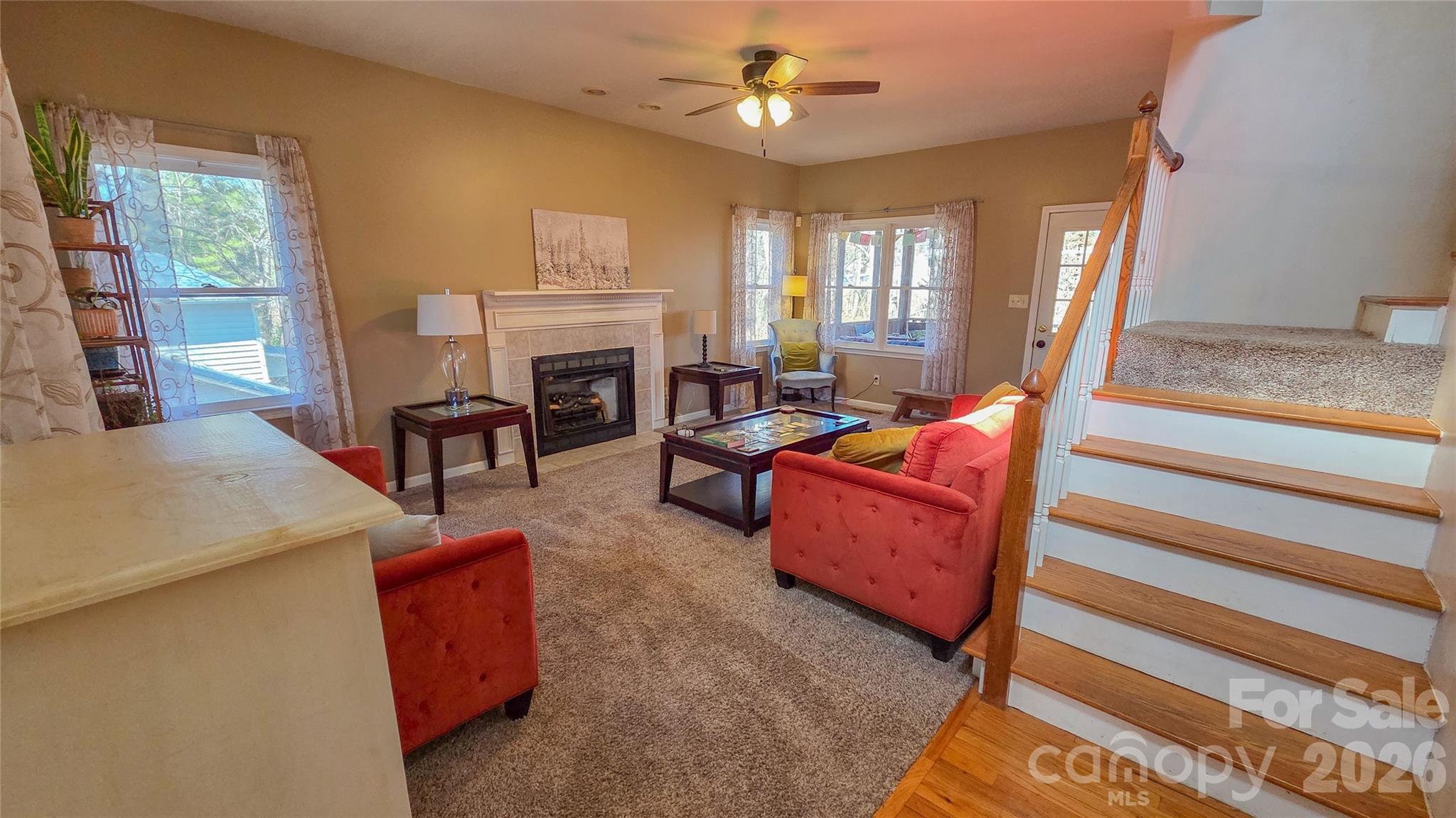 28 Sweetbriar Court — Asheville