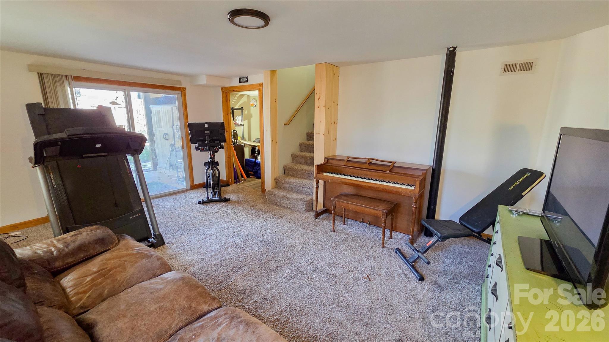 28 Sweetbriar Court — Asheville