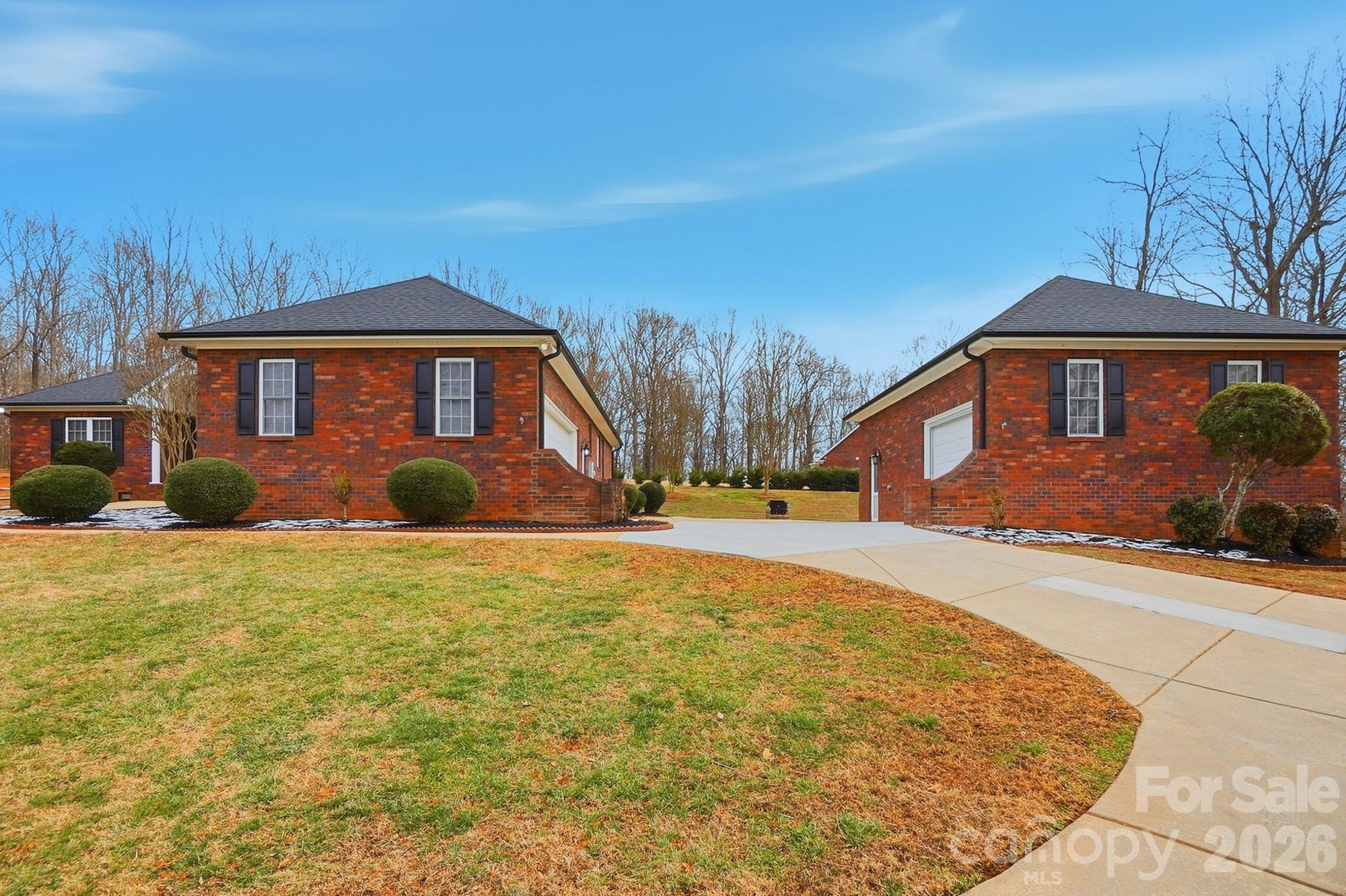 6104 Charity Drive — Marshville