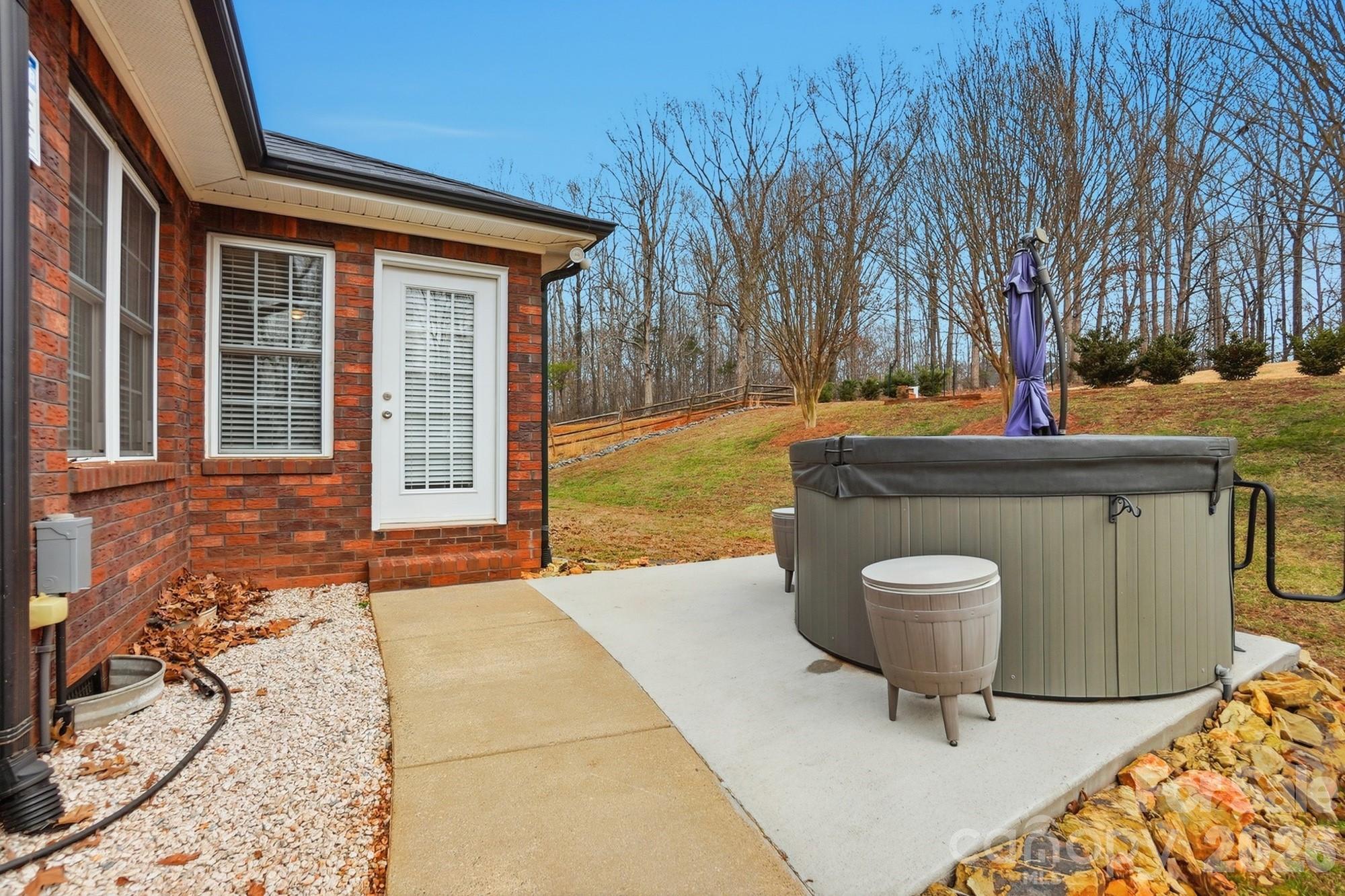 6104 Charity Drive — Marshville