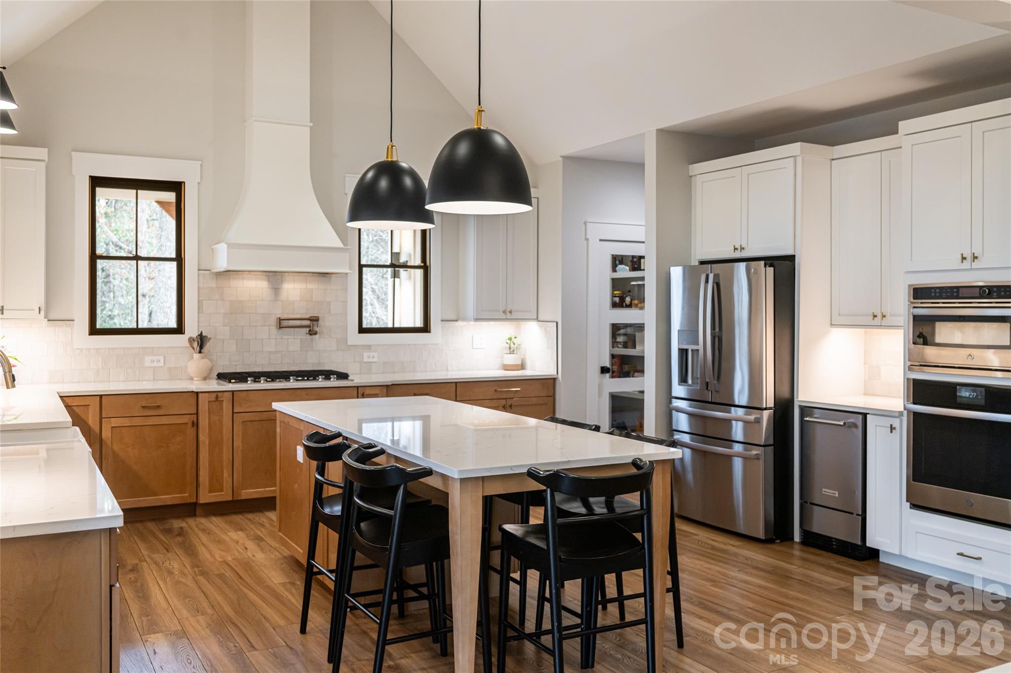 13 Cambridge Drive — Candler